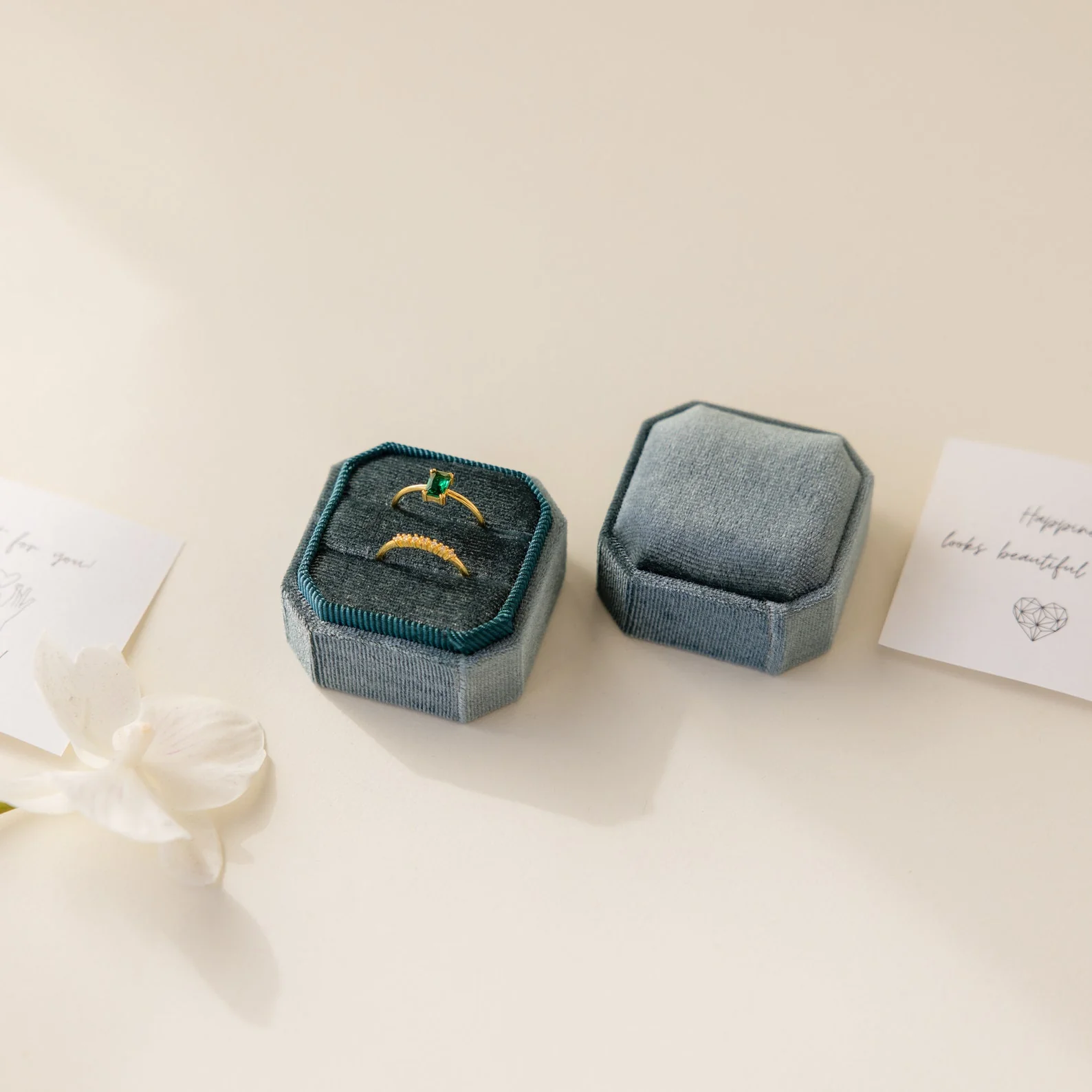 2 Slot Velvet Ring Box - Image 5