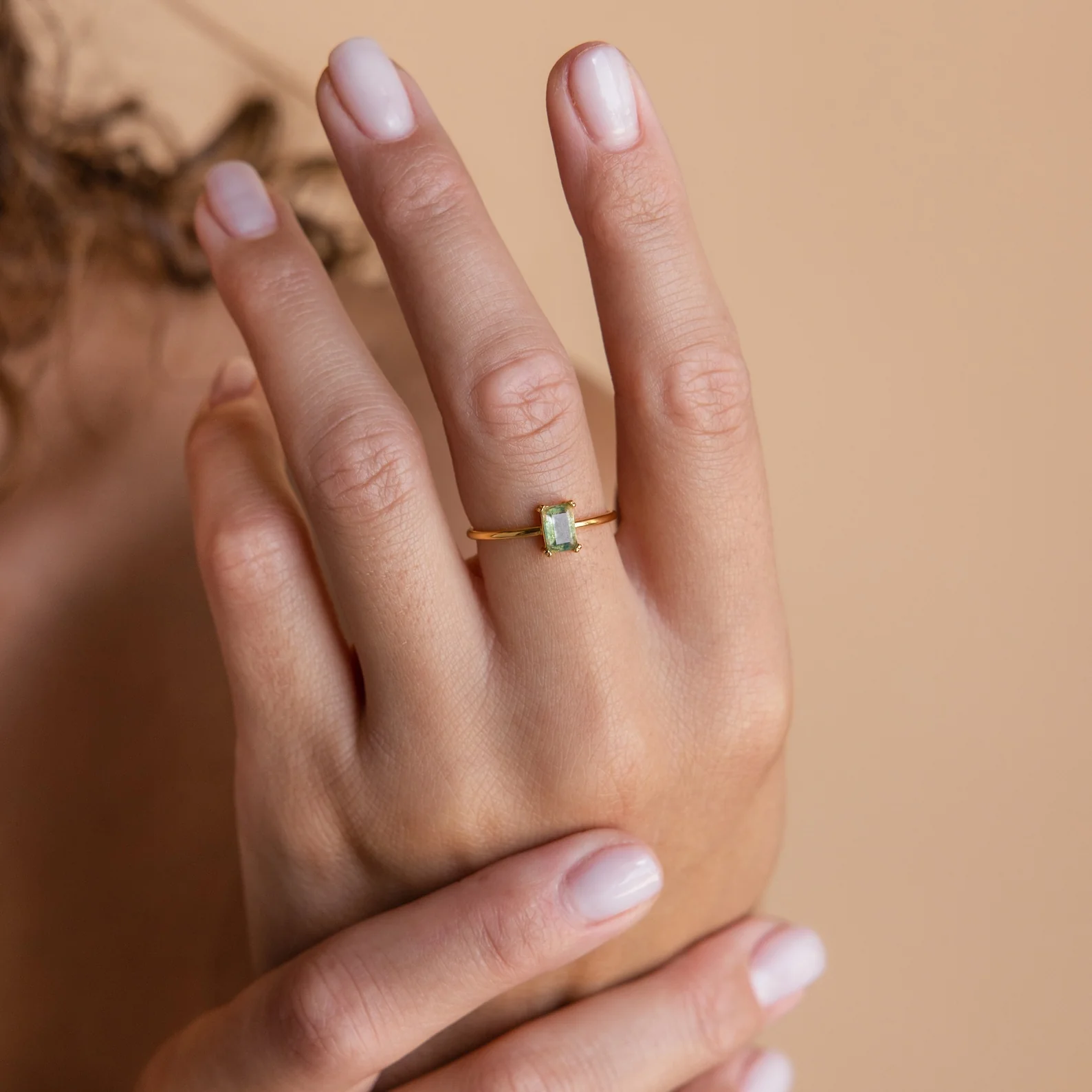 Agate Emerald Ring in Silver - Image 4