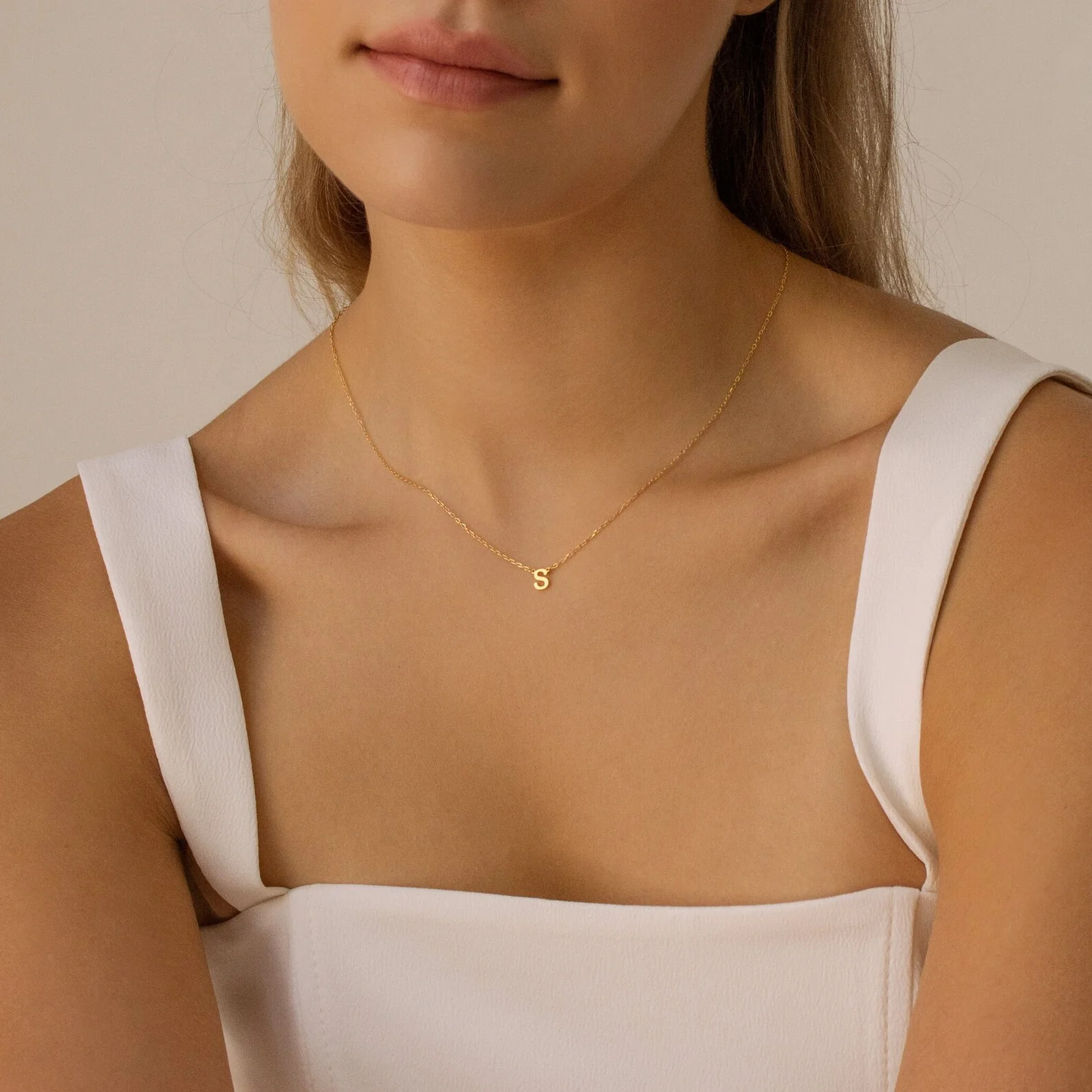 Alice Dainty Initial Necklace - Image 5