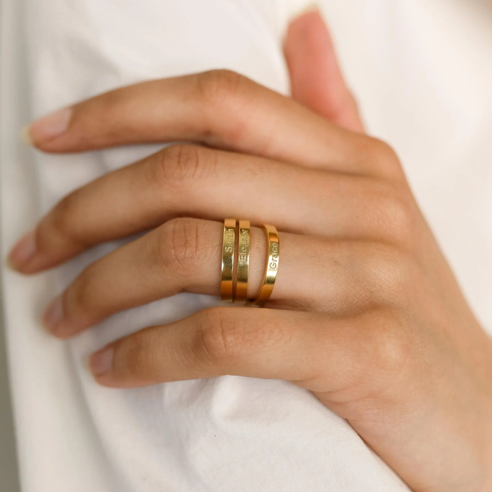 Alice Thin Engraved Ring - Image 2