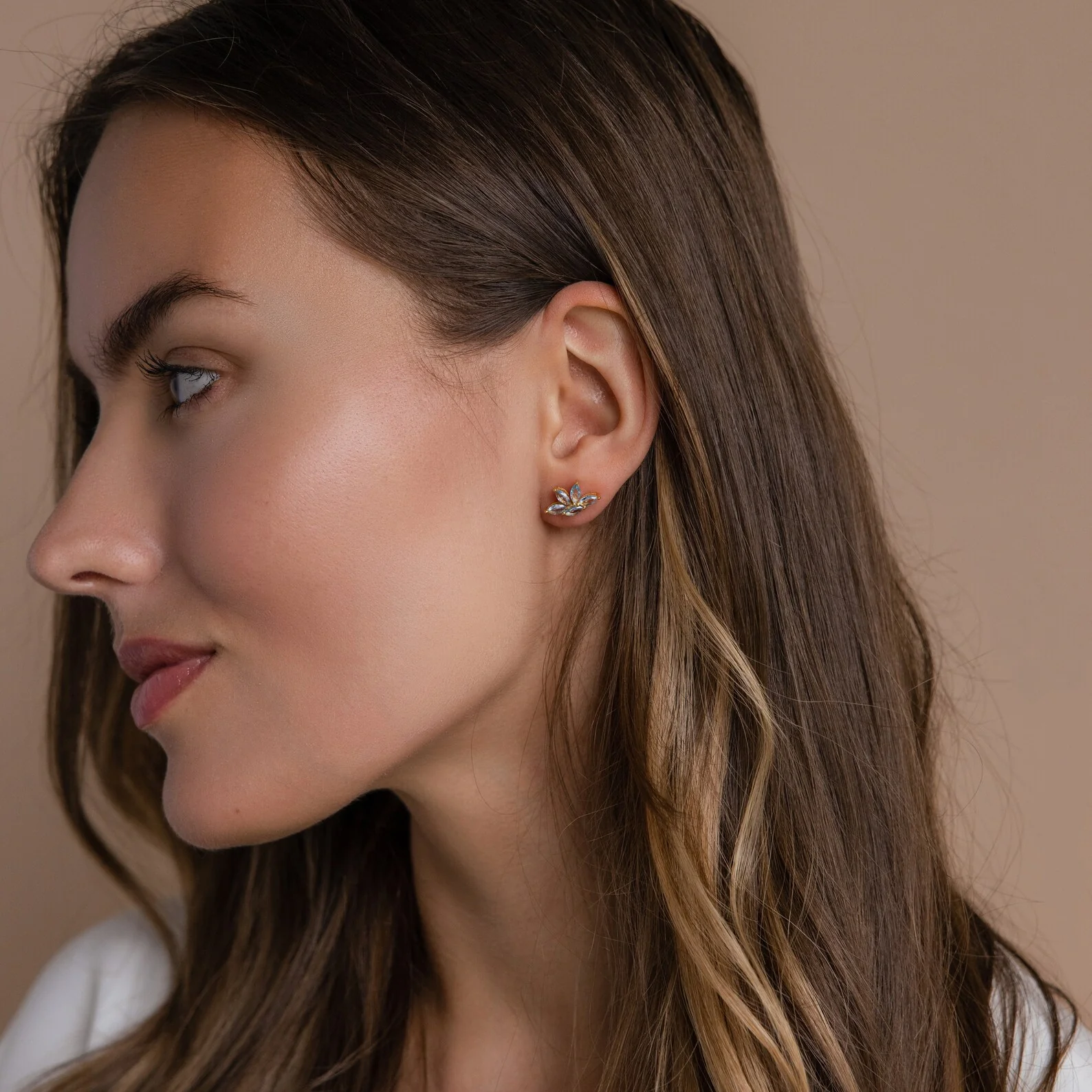 Aquamarine Marquise Studs - Image 8