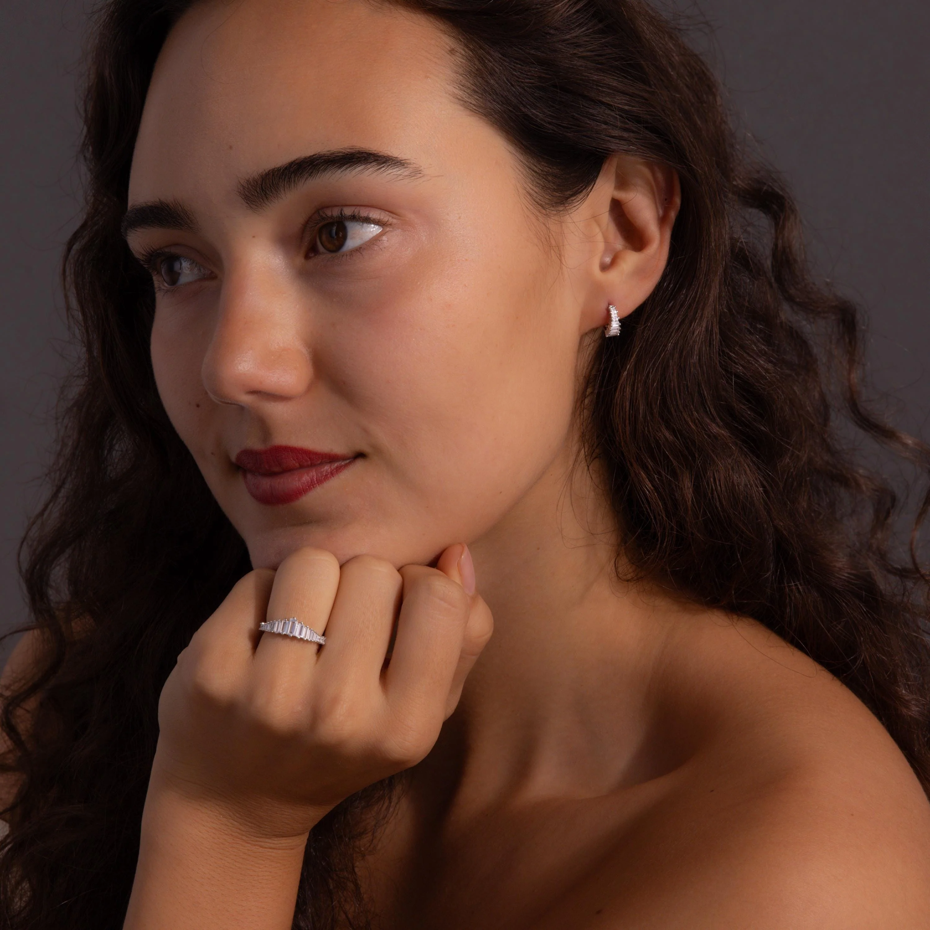 Art Deco Diamond Earrings & Ring Set in Silver - Image 6