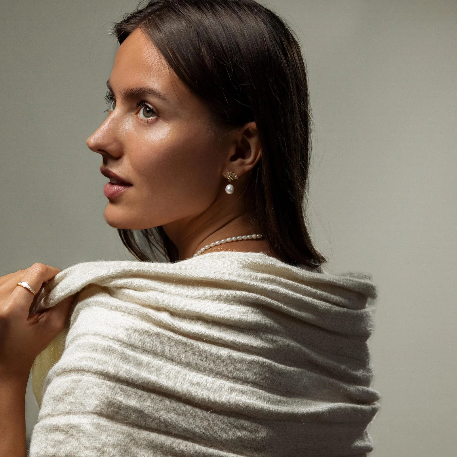 Art Deco Pearl Drop Earrings - Image 6