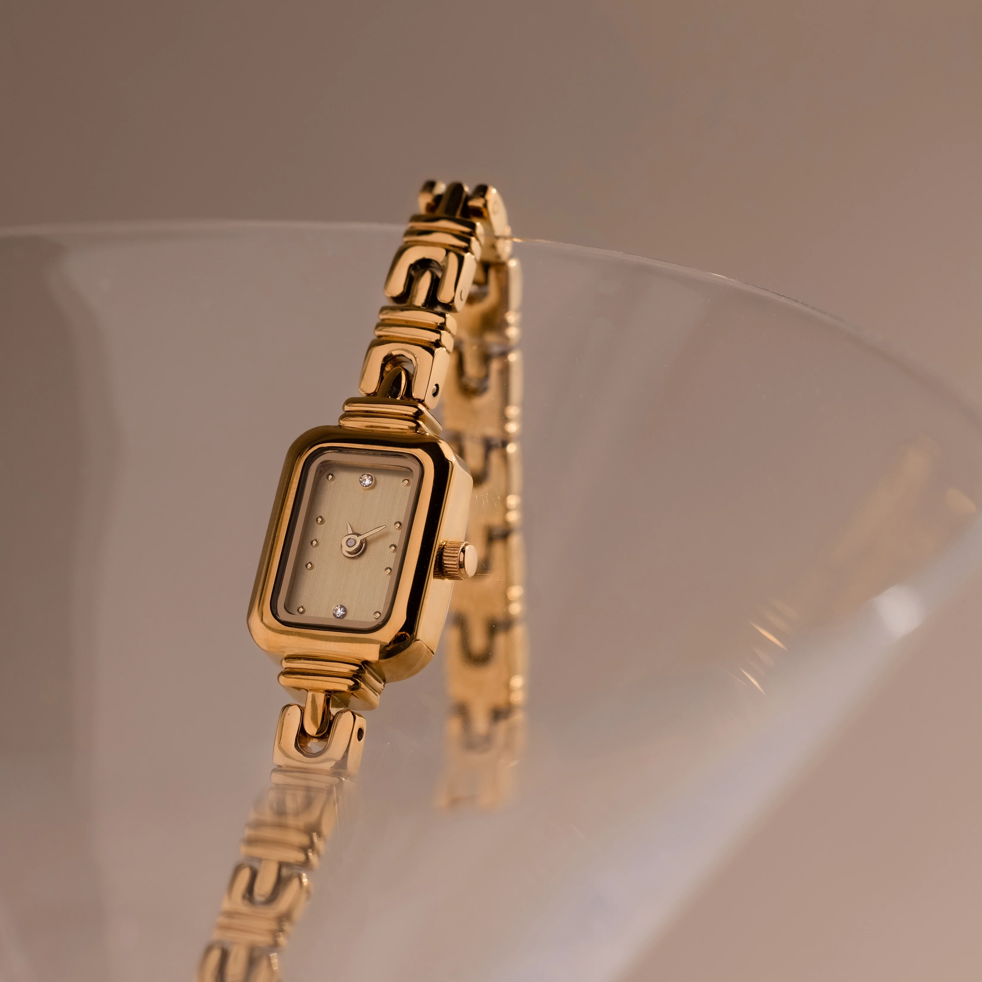 Azteca Link Timepiece in 18K Gold - Image 5