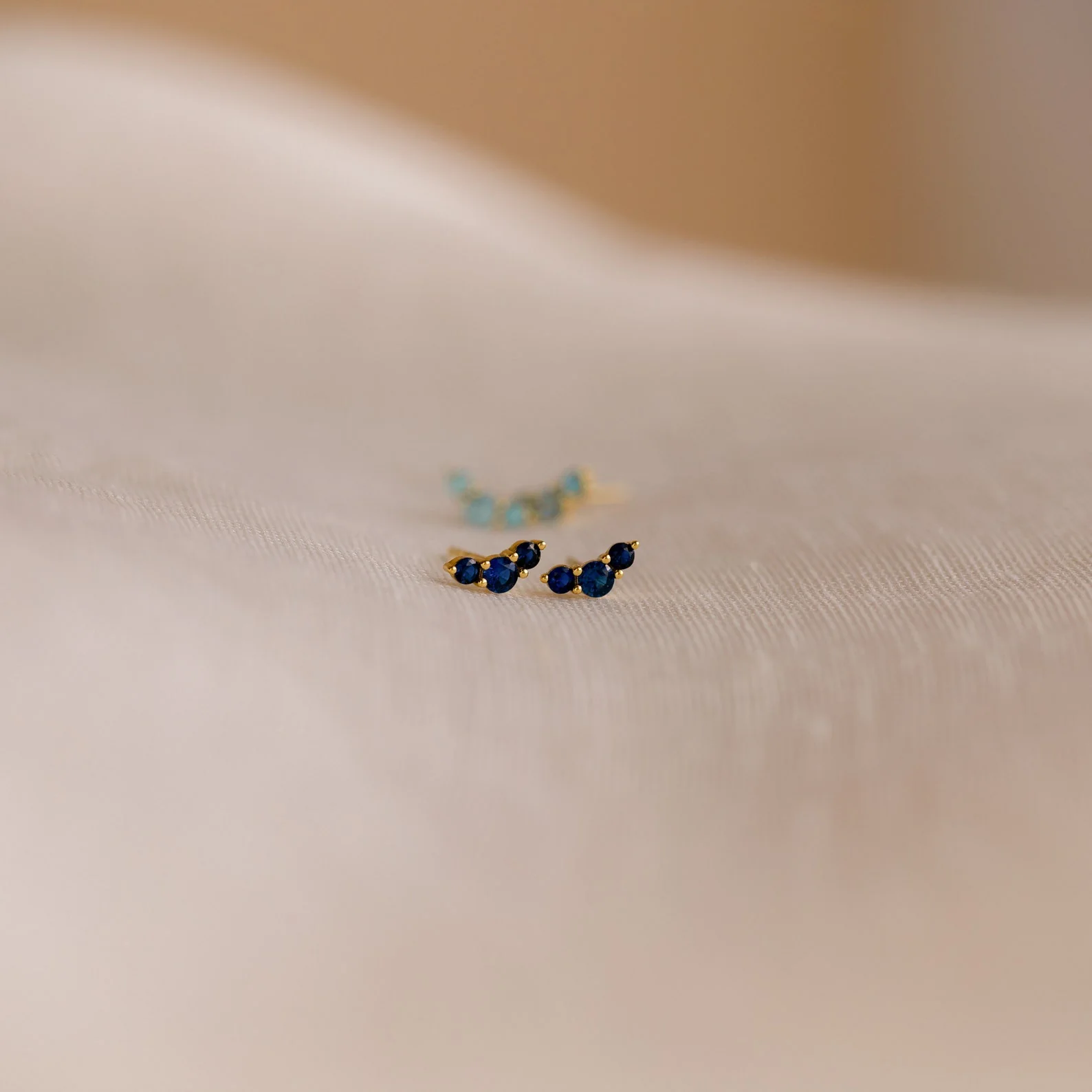 Bella Emerald Studs - Image 3