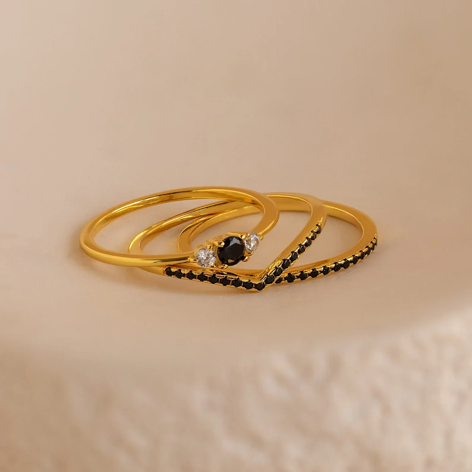 Black Diamond Rings Set - Image 4