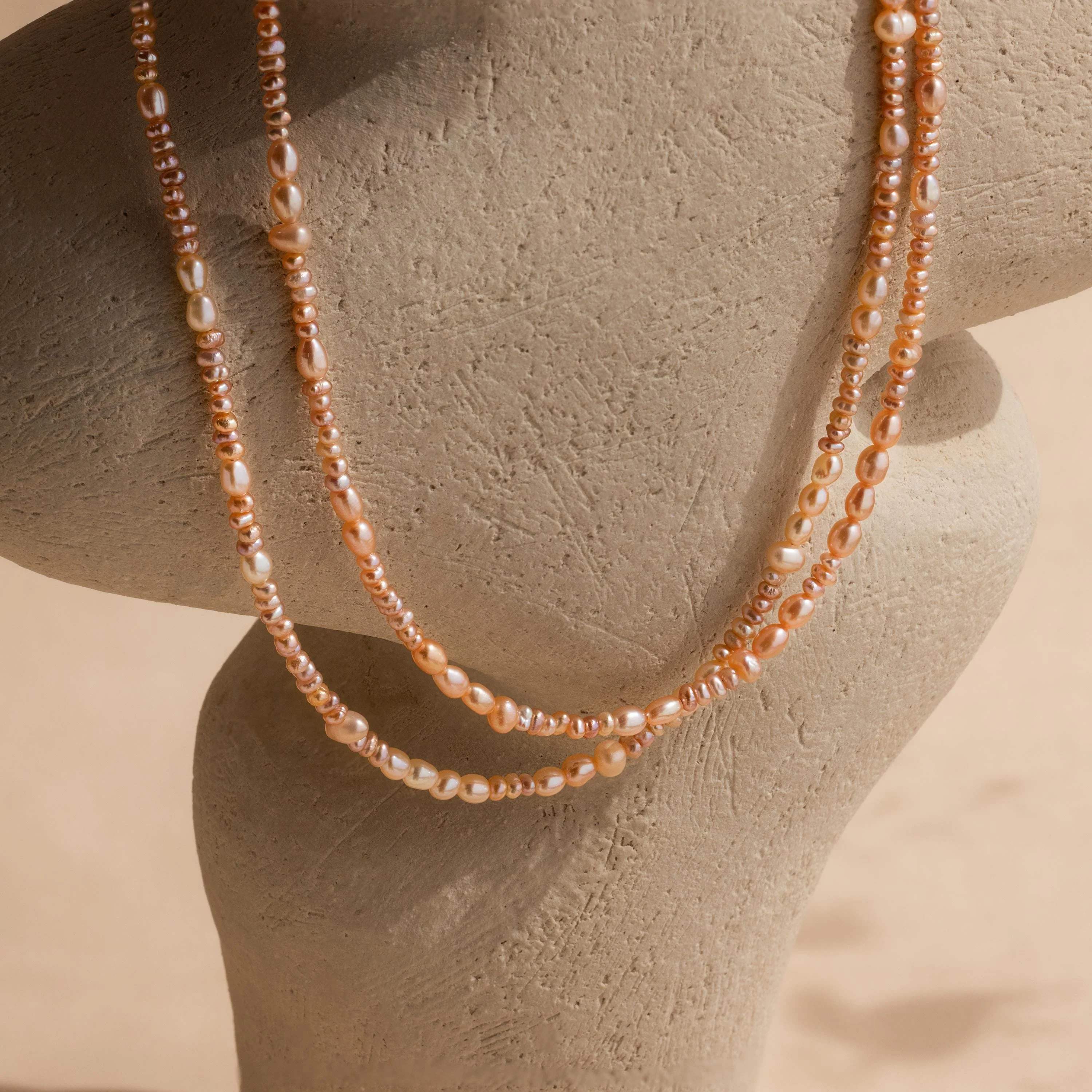 Blush Pearl Beaded Necklace - Image 3