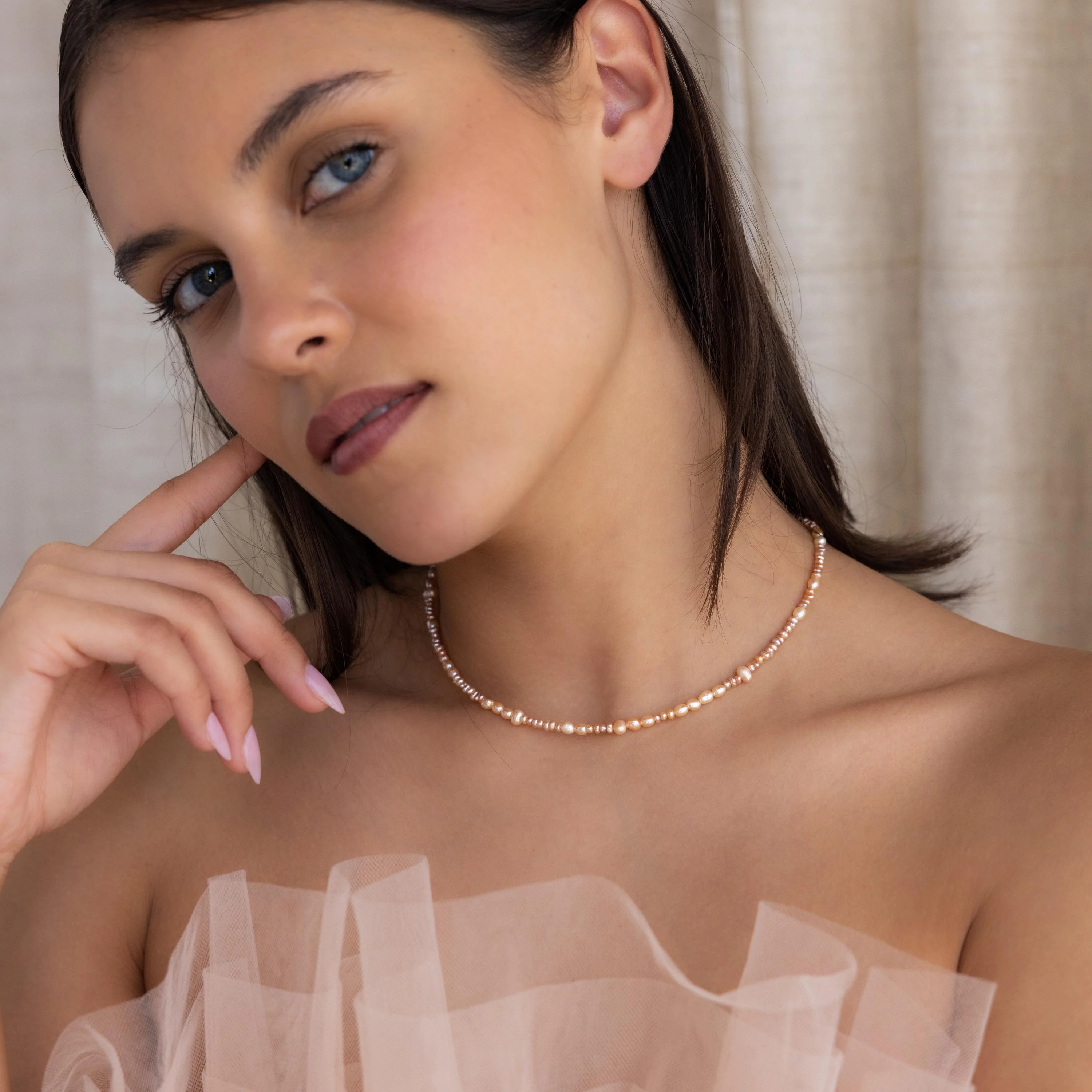 Blush Pearl Beaded Necklace - Image 8