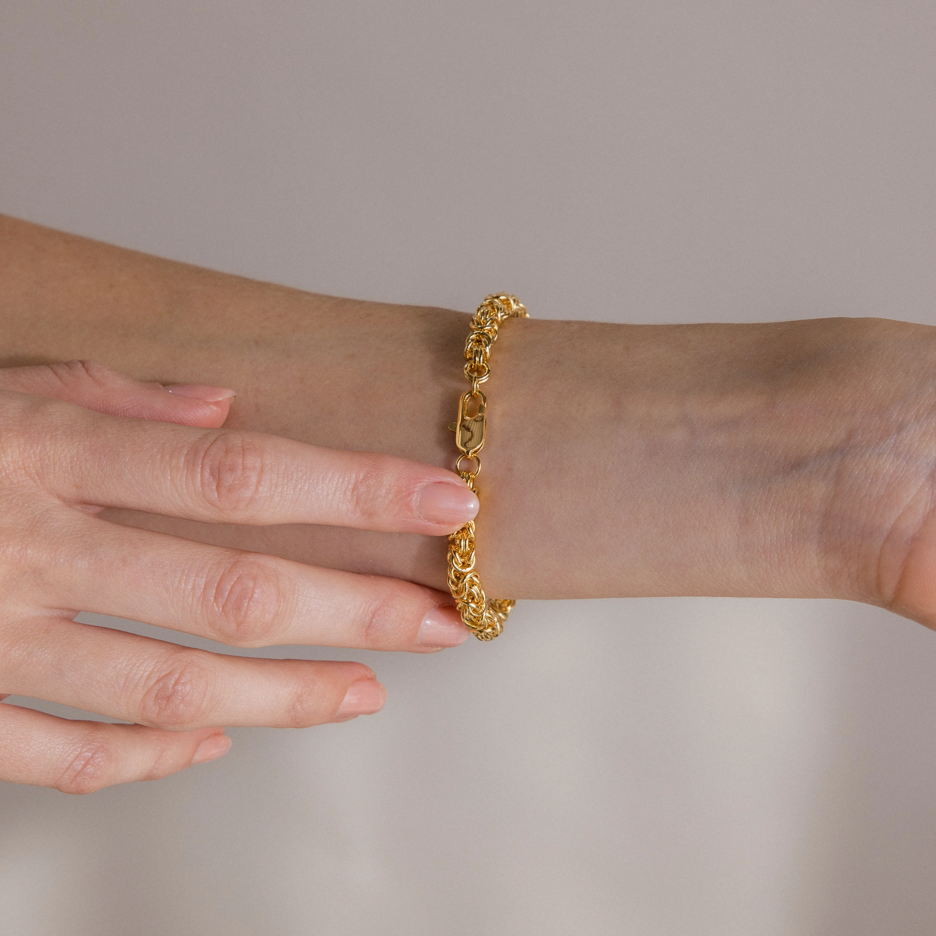Bold Byzantine Bracelet in 18K Gold - Image 6