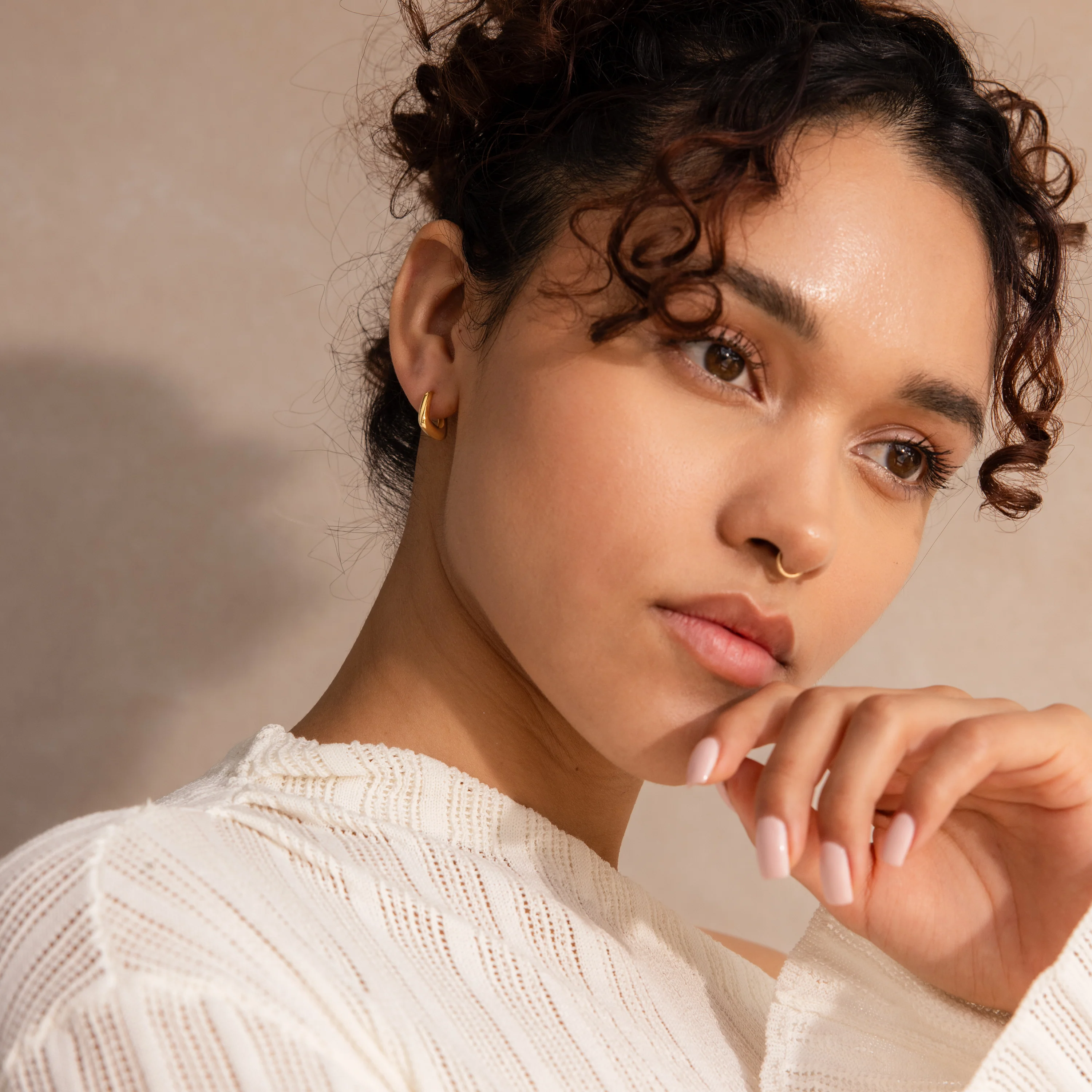 Bold Geometric Hoops in 18K Gold - Image 6