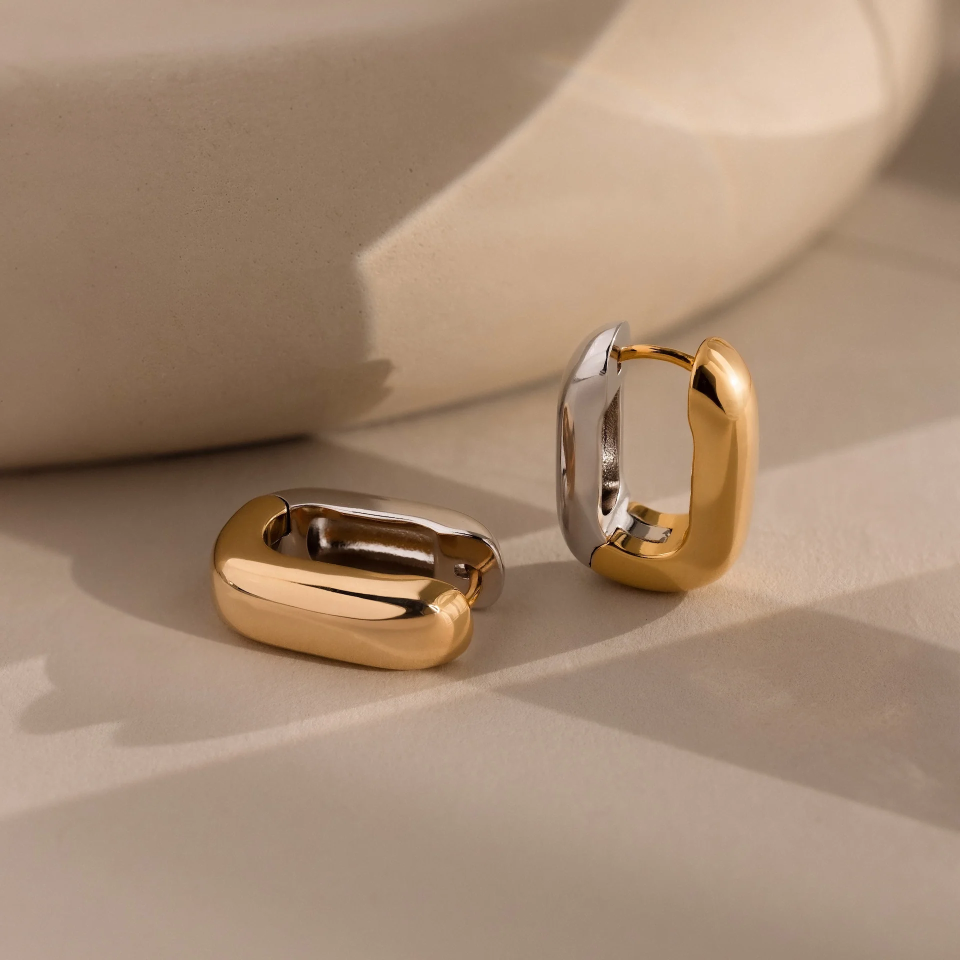 Bold Link Hoops in Mixed Metal - Image 5