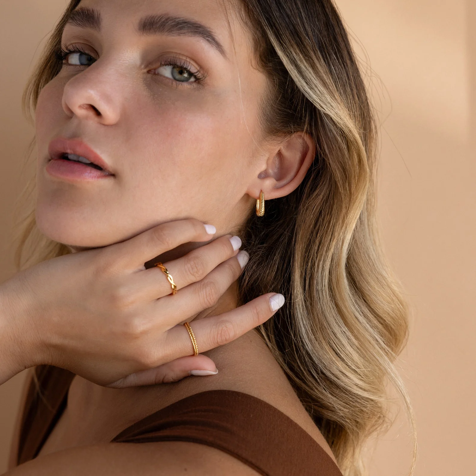 Bold Ribbed Hoops - Image 7