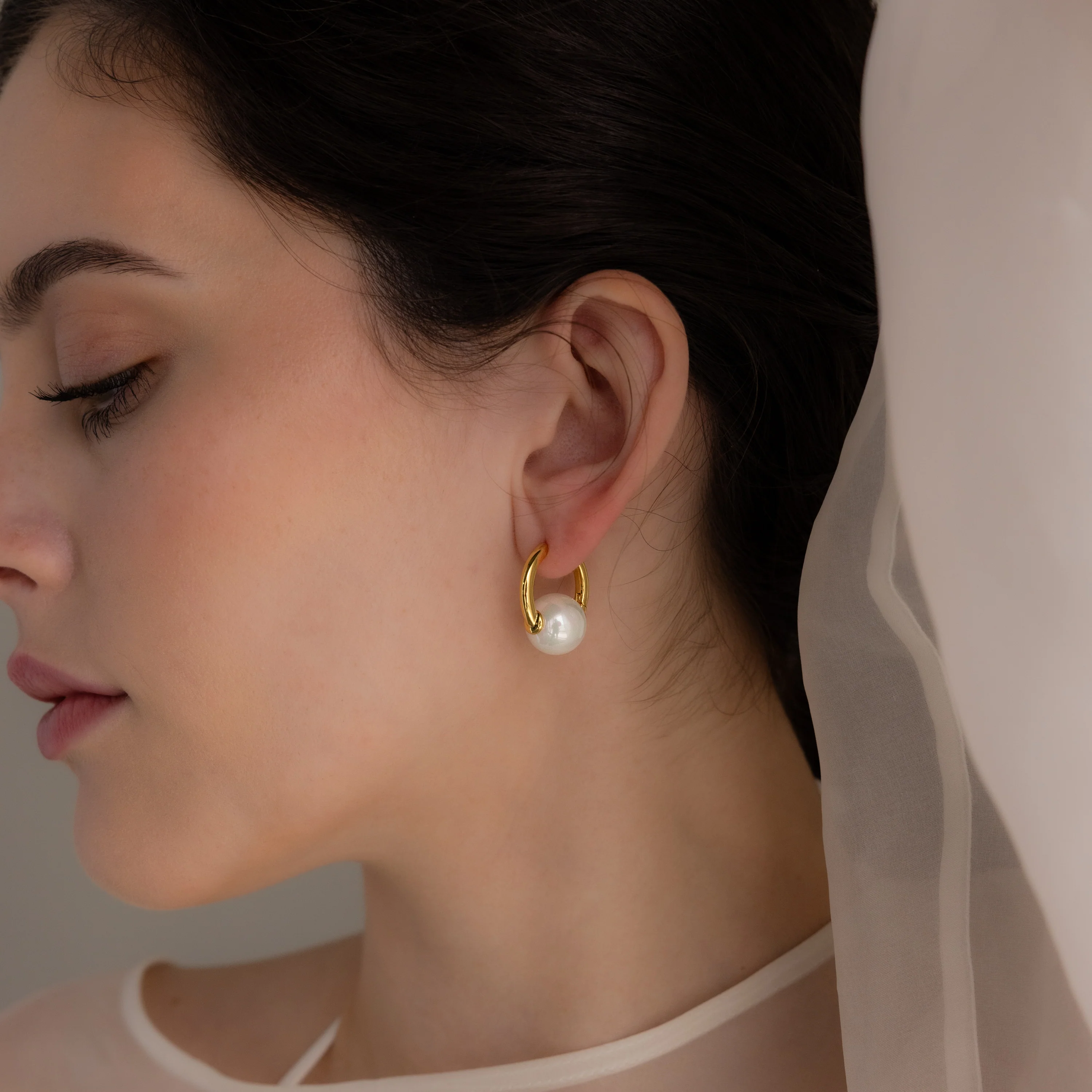 Bold Round Pearl Hoops in 18K Gold - Image 4