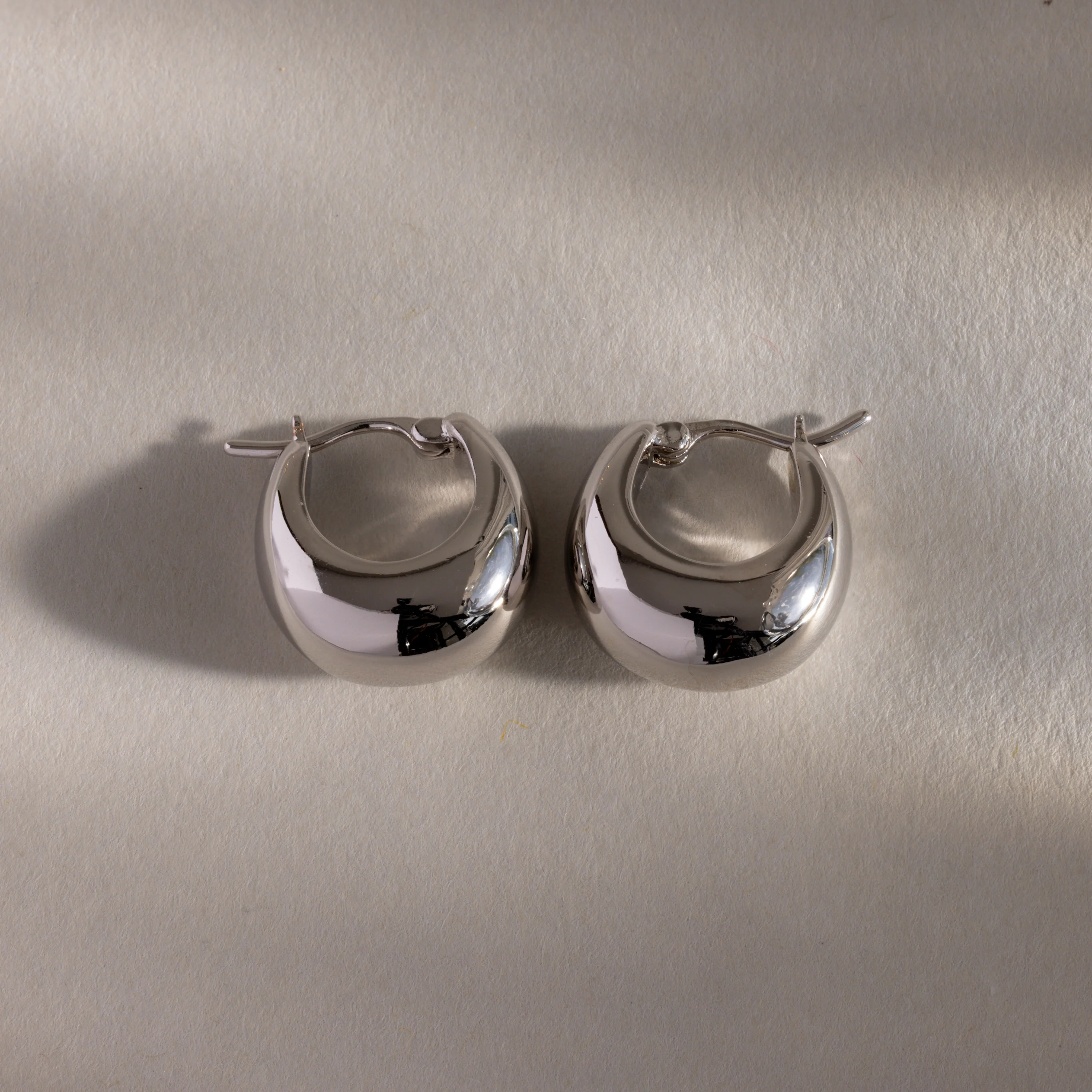 Bold Teardrop Earrings in Silver - Image 5