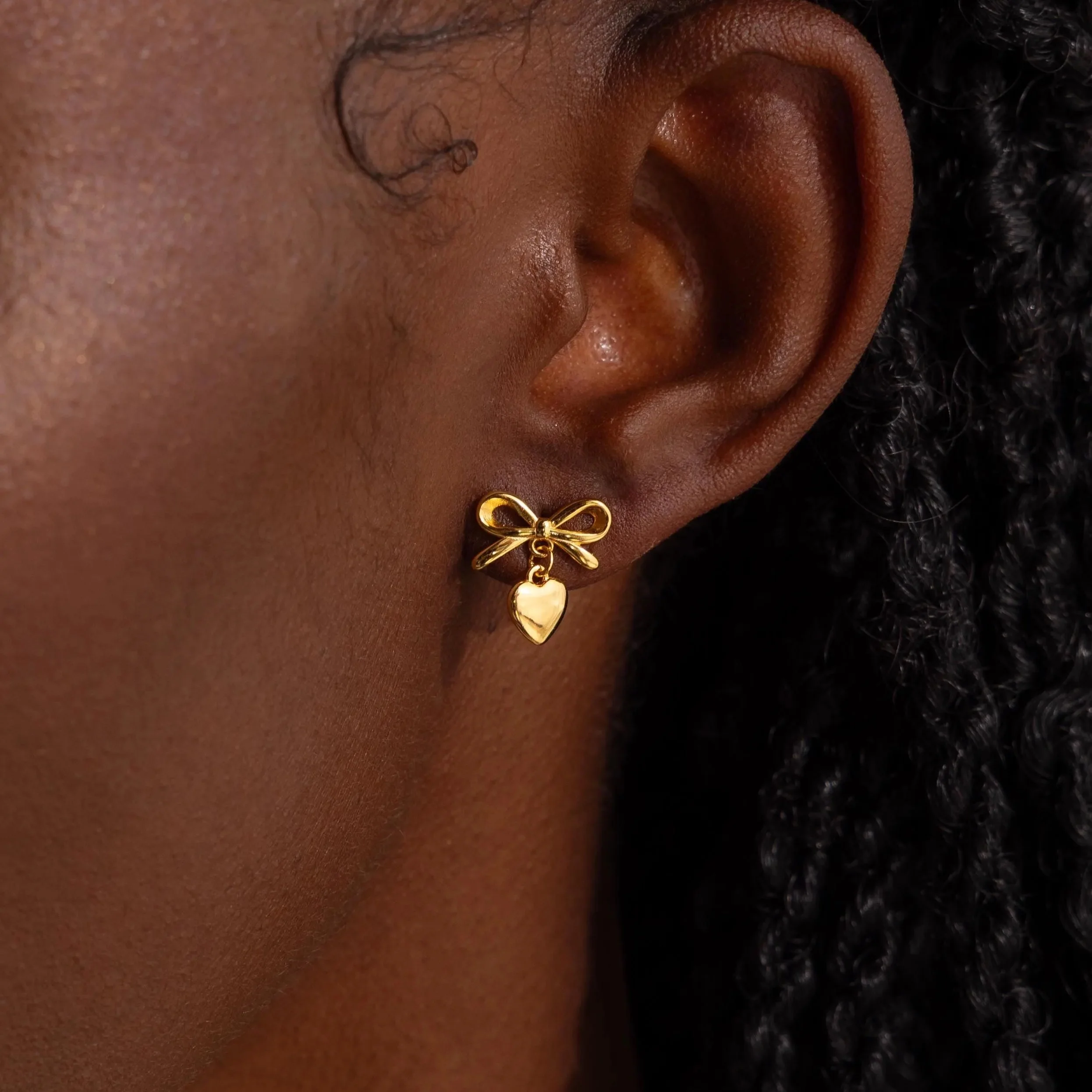 Bow Heart Studs in 18K Gold - Image 2