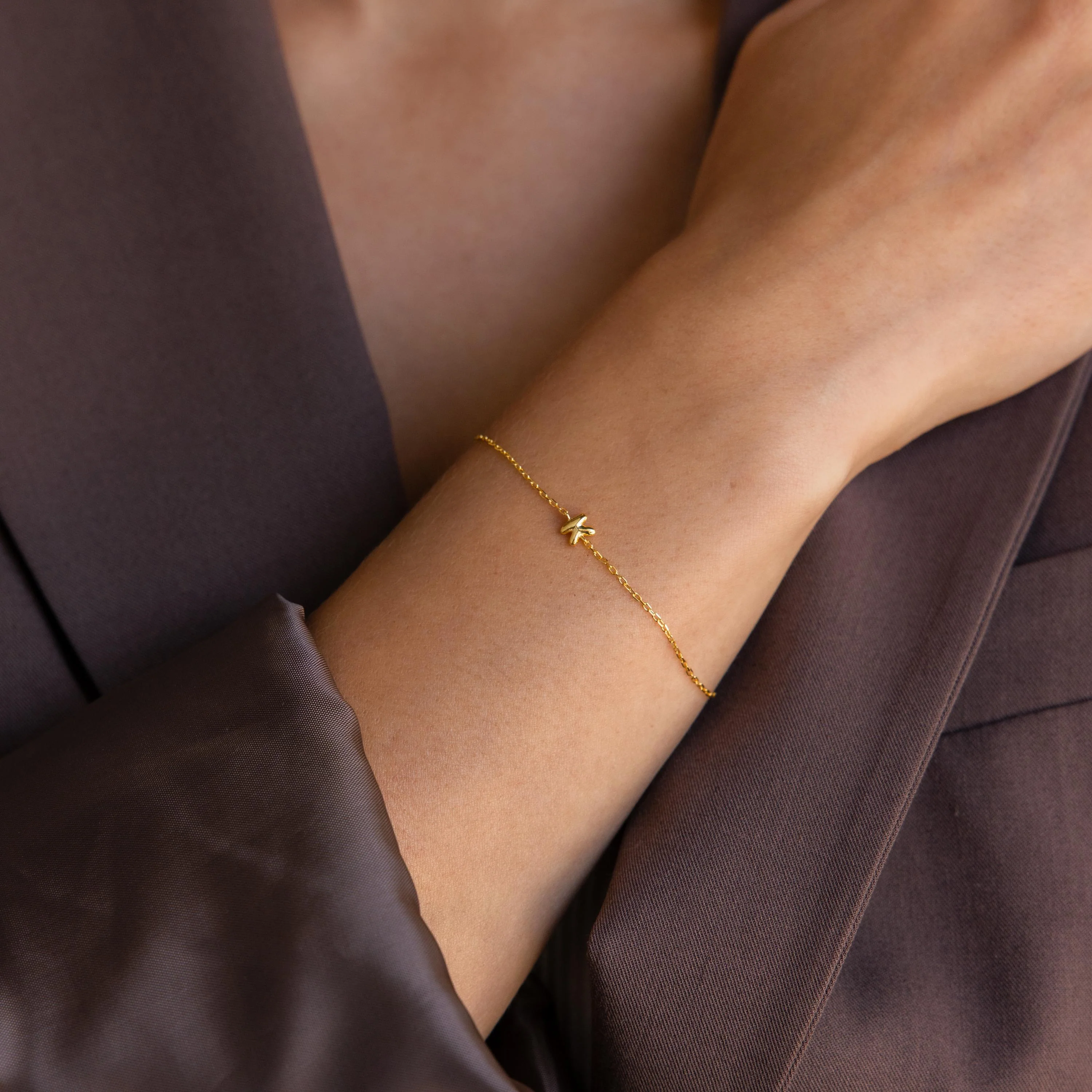 Bubble Initial Bracelet in 18K Gold - Image 2