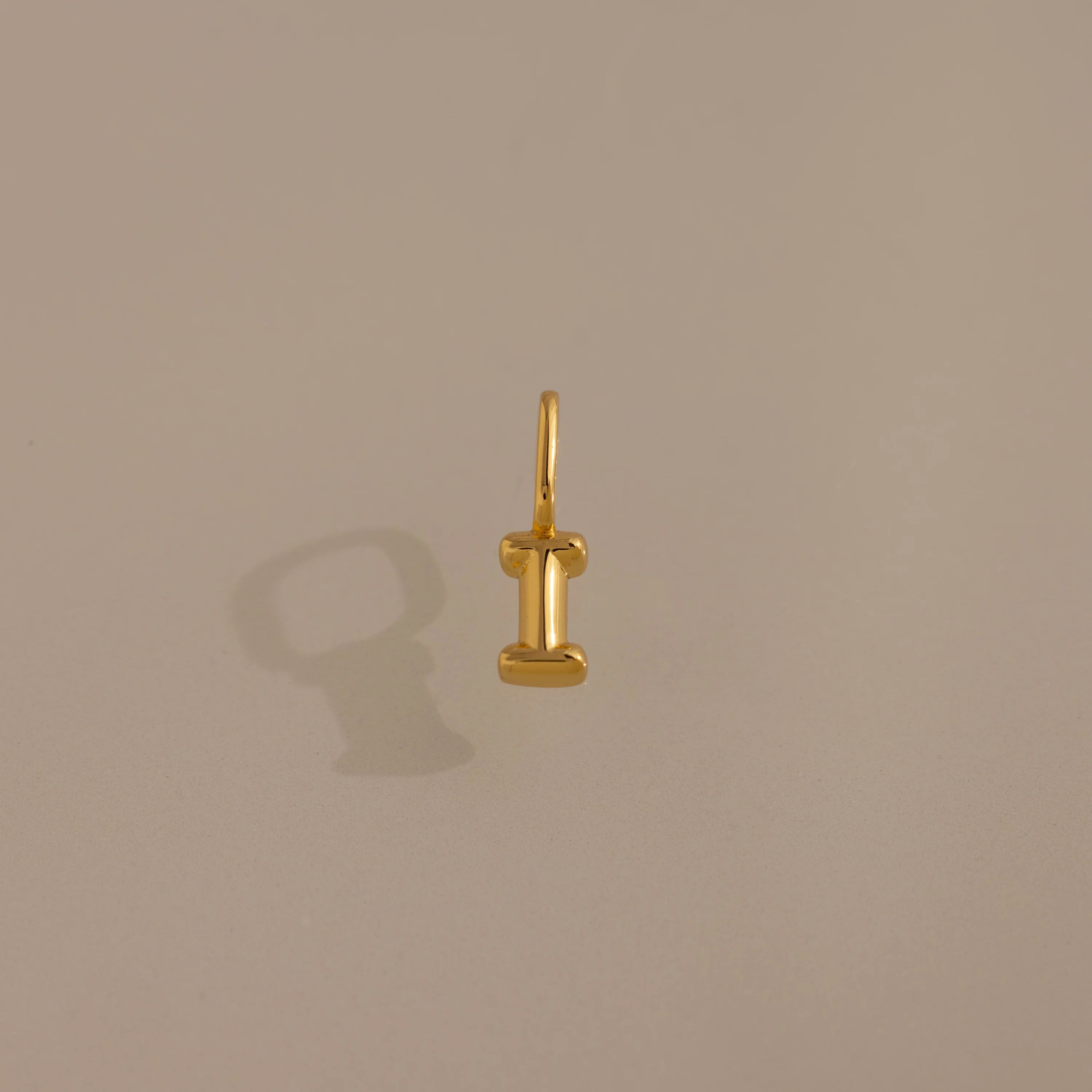 Bubble Letter Charm in 18K Gold - Image 12