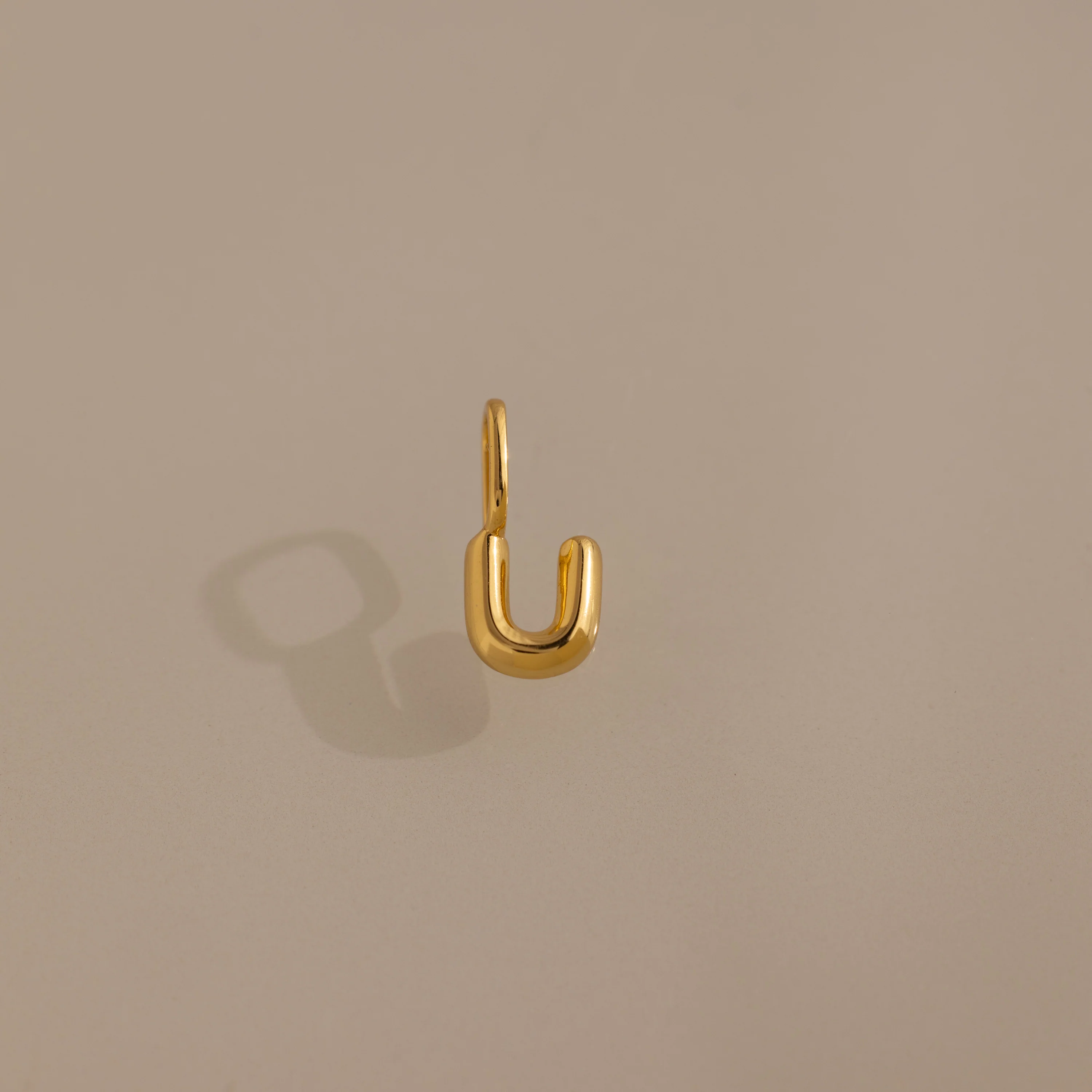 Bubble Letter Charm in 18K Gold - Image 24