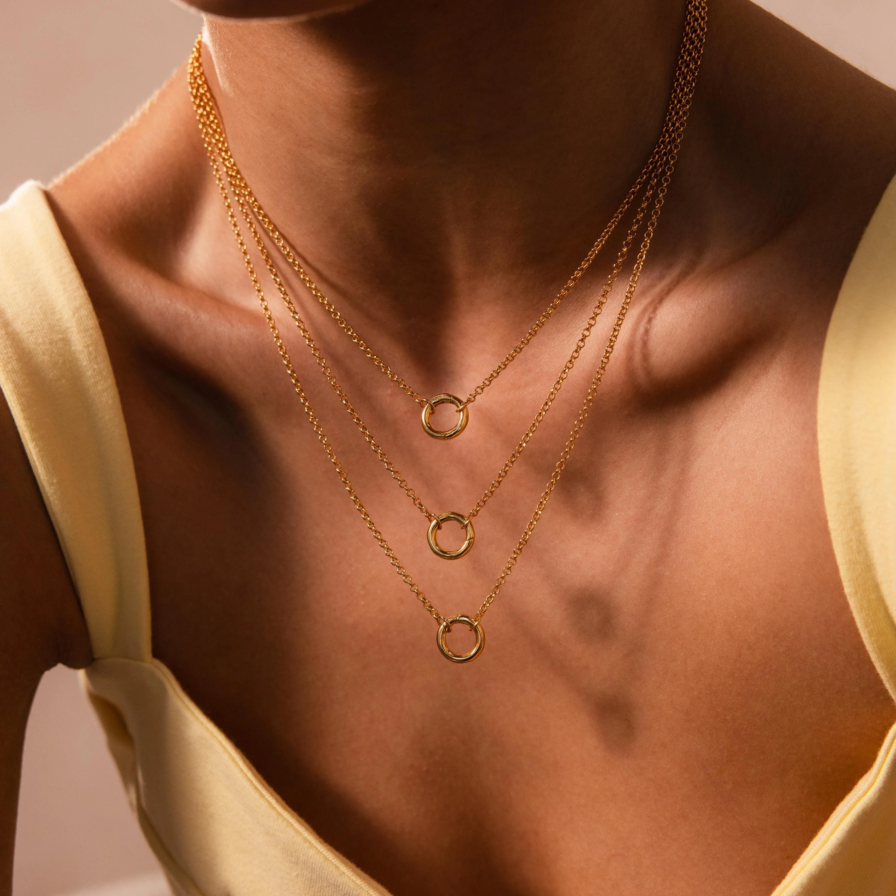 Cable Circle Charm Necklace - Image 5