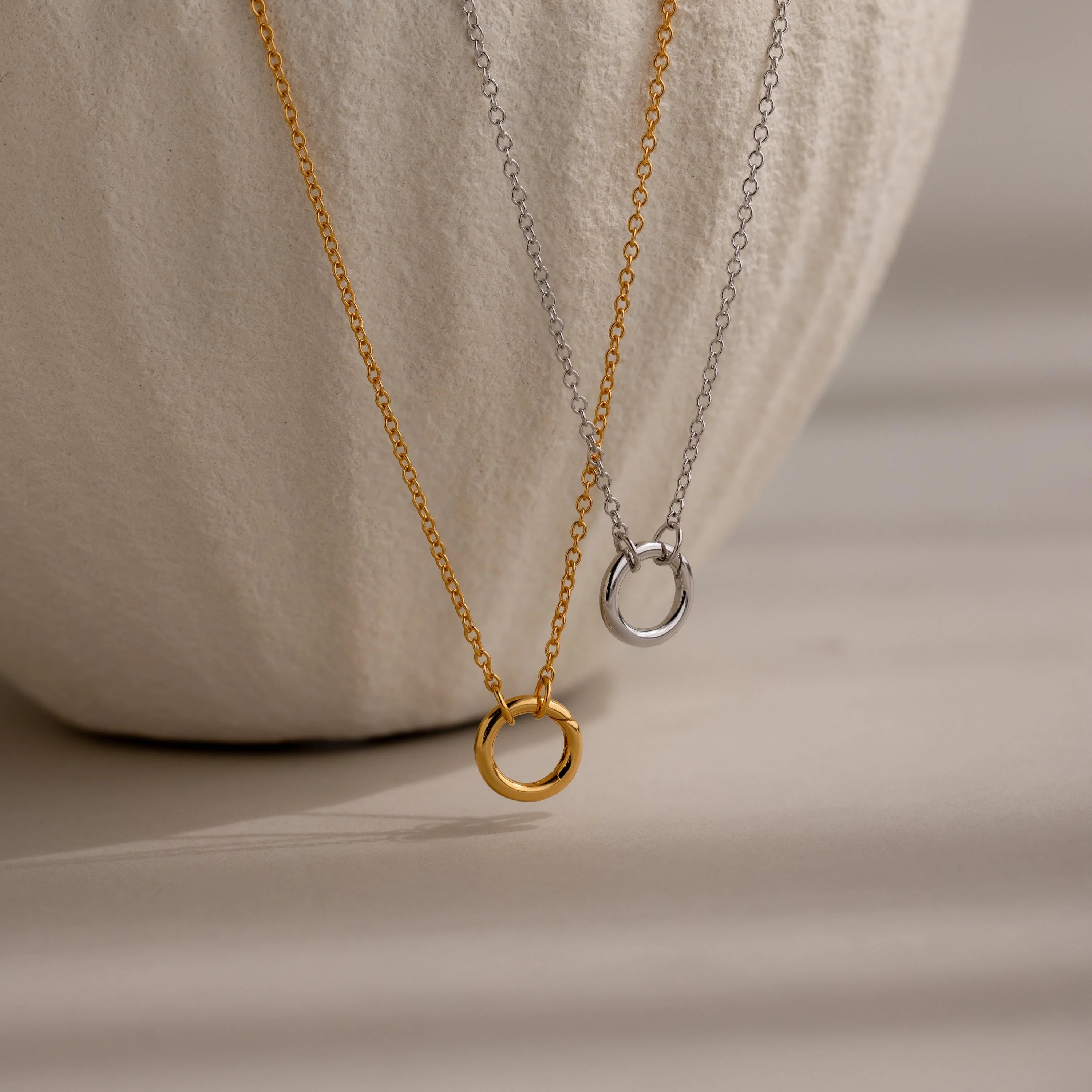 Cable Circle Charm Necklace - Image 4