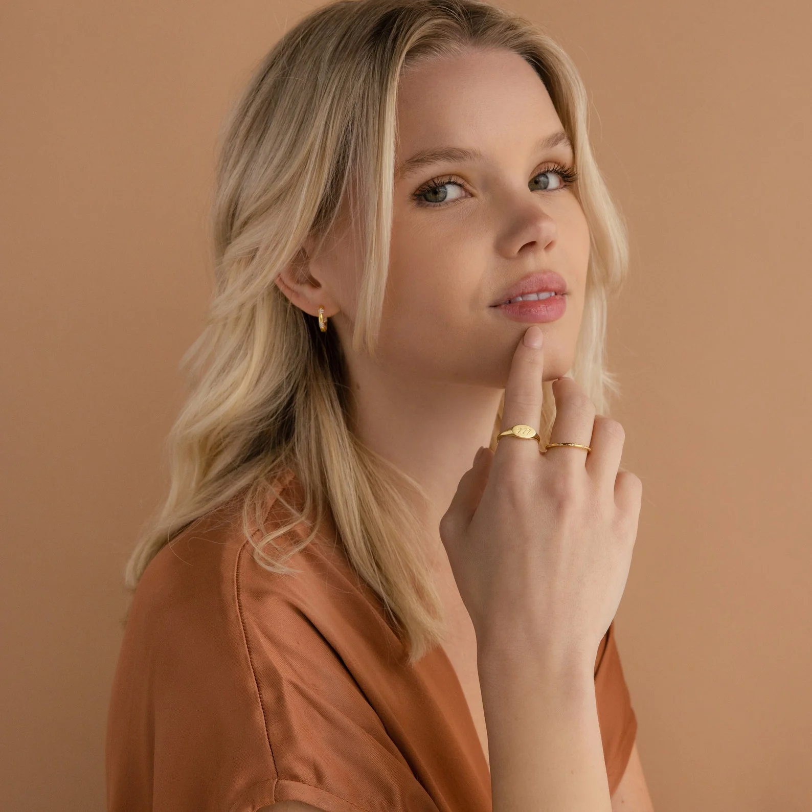 Carrie Signet Ring - Image 6