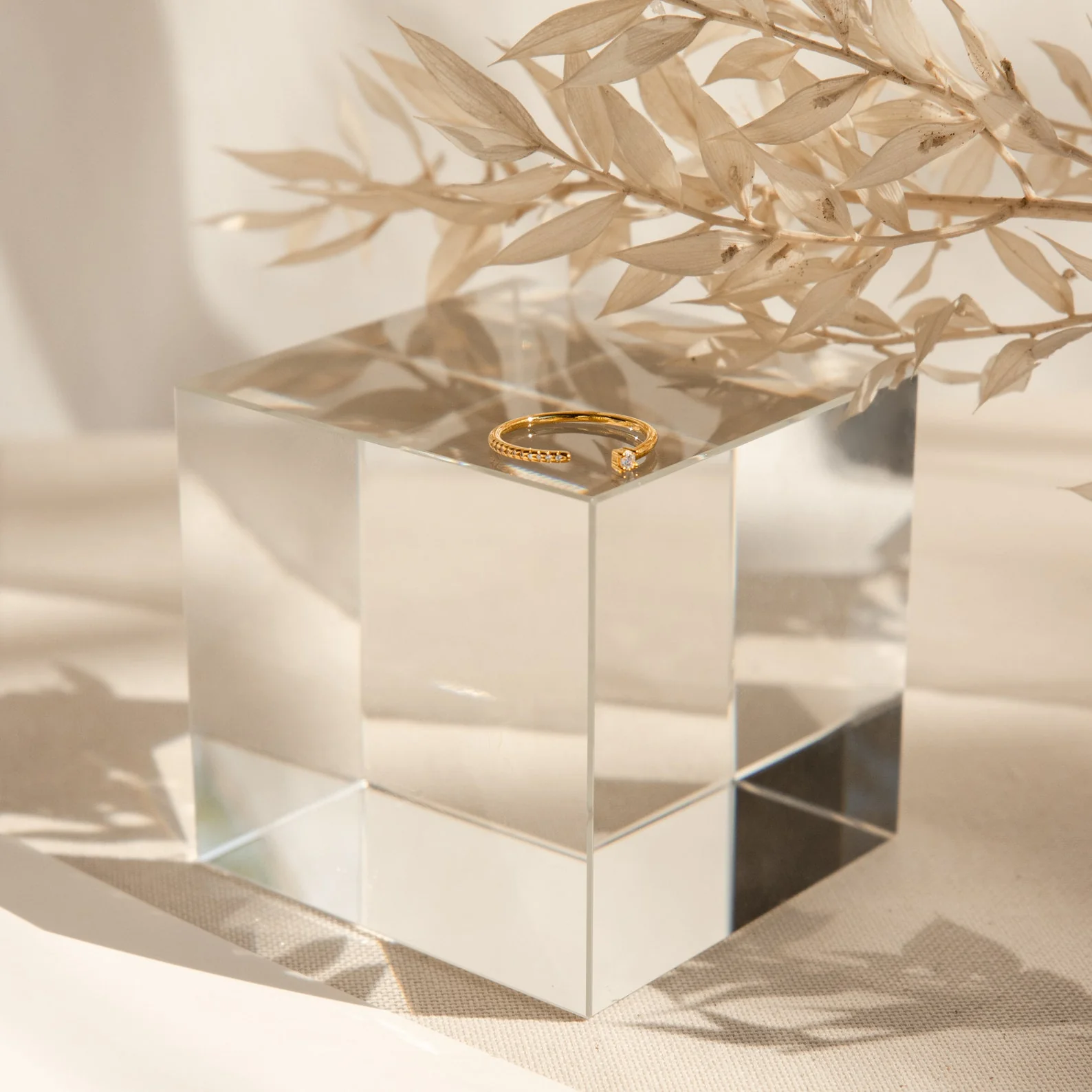 Cecilia Pave Ring - Image 8