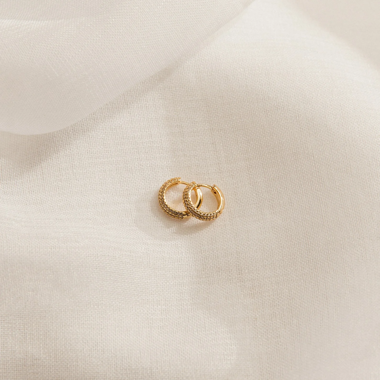 Clarissa Pave Huggies - Image 2