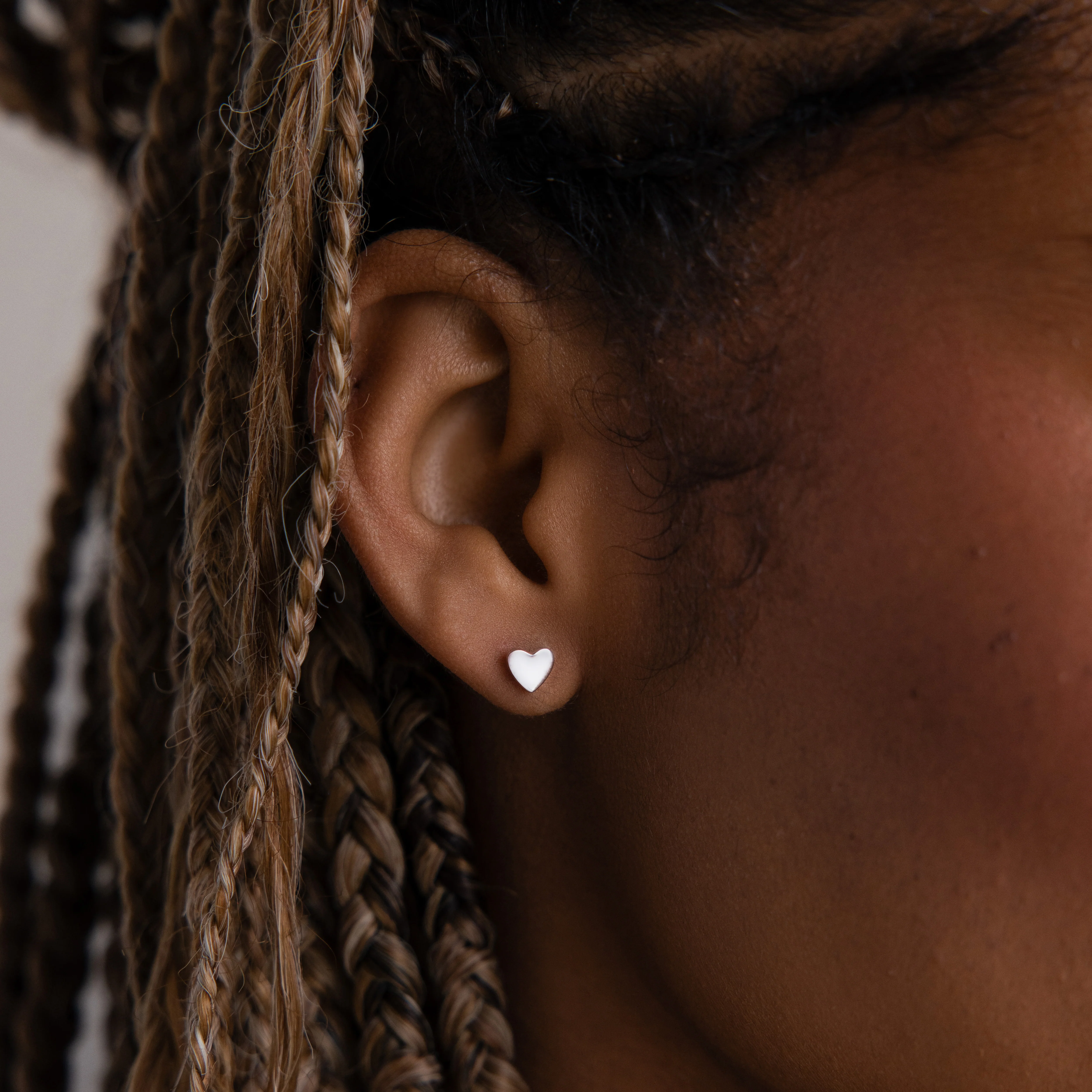 Classic Heart Studs in Silver - Image 2