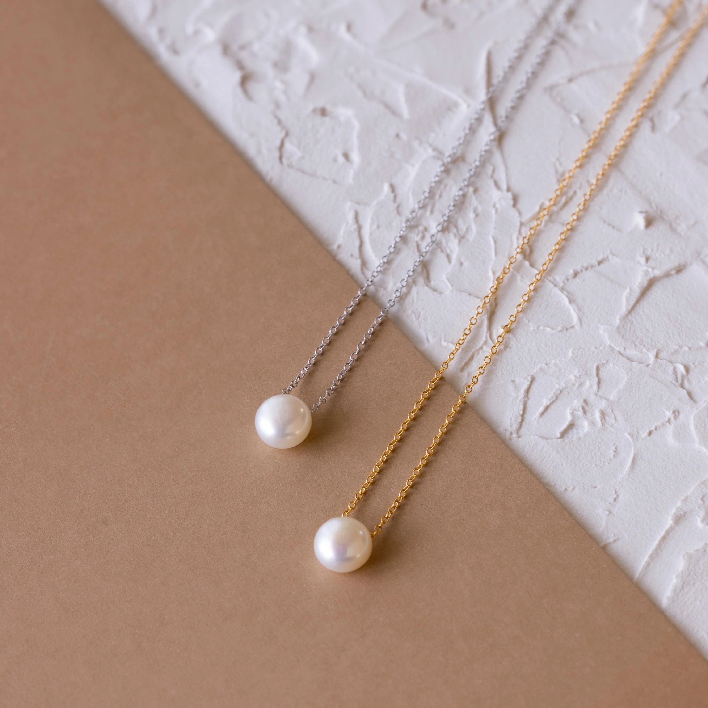 Classic Pearl Pendant Necklace - Image 6