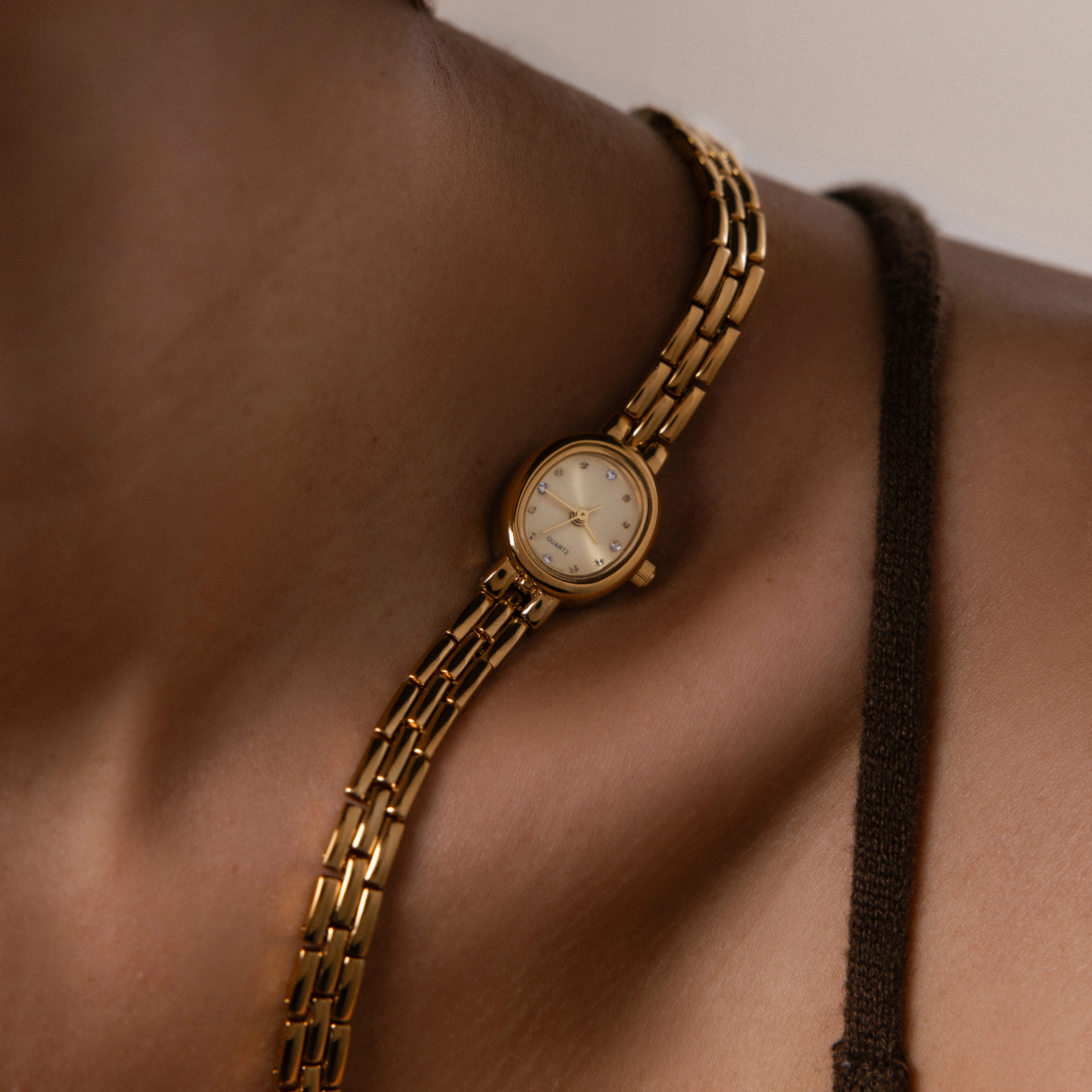 Cobblestone Timepiece - Image 4