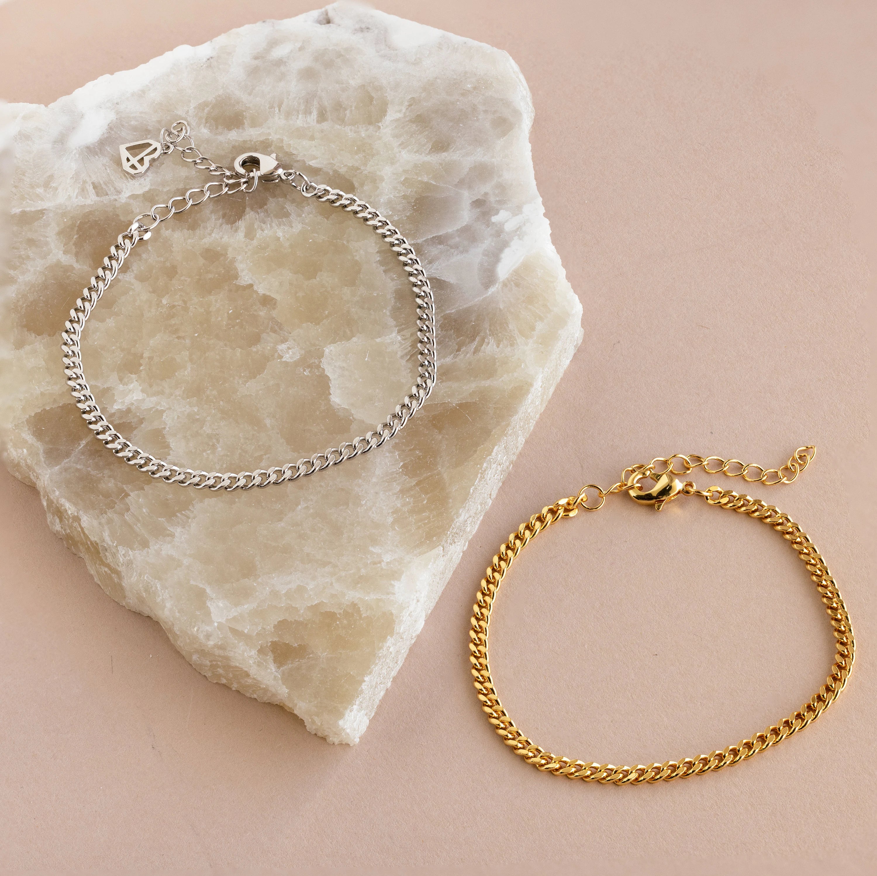 Curb Chain Bracelet - Image 7