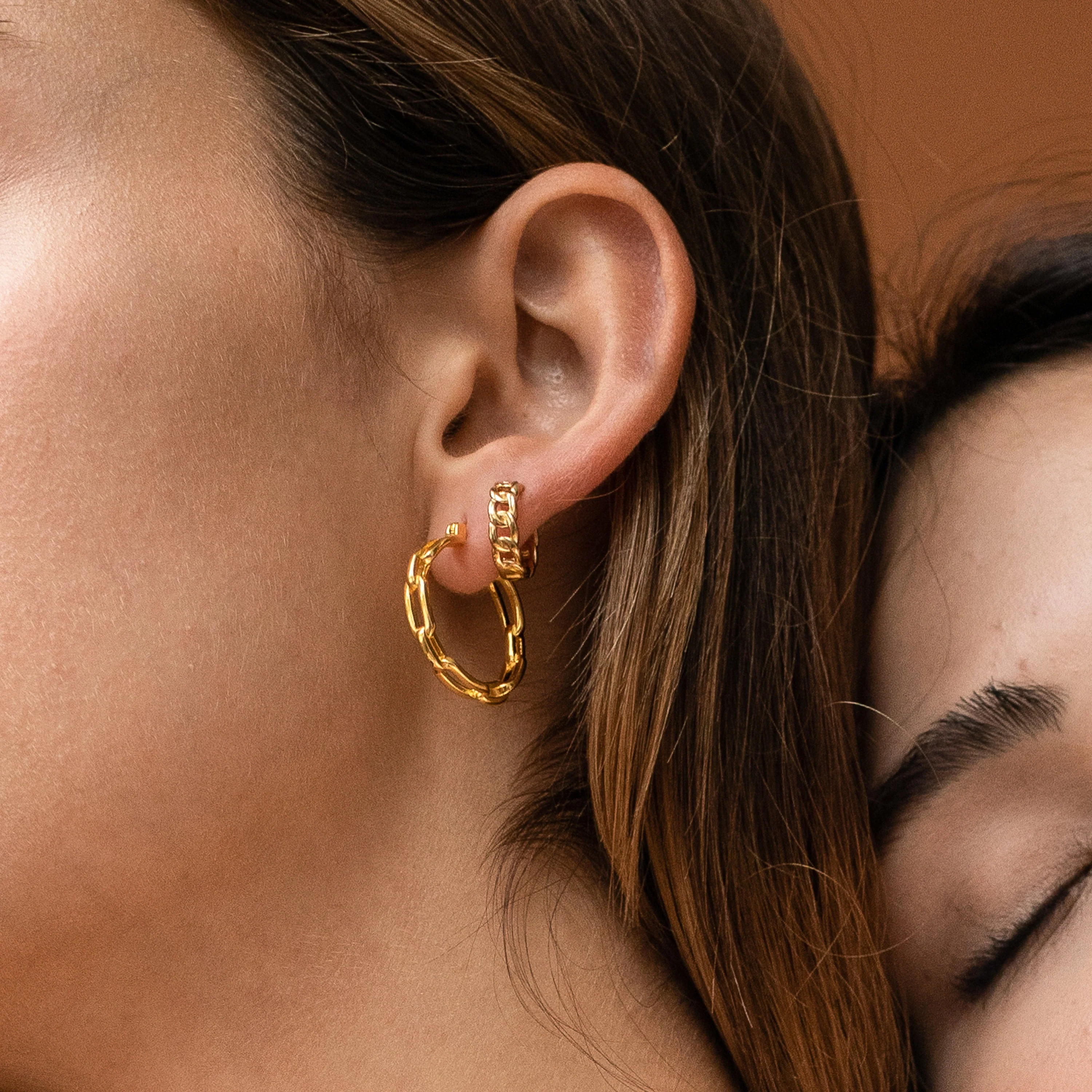 Curb Huggies in 18K Gold - Image 4