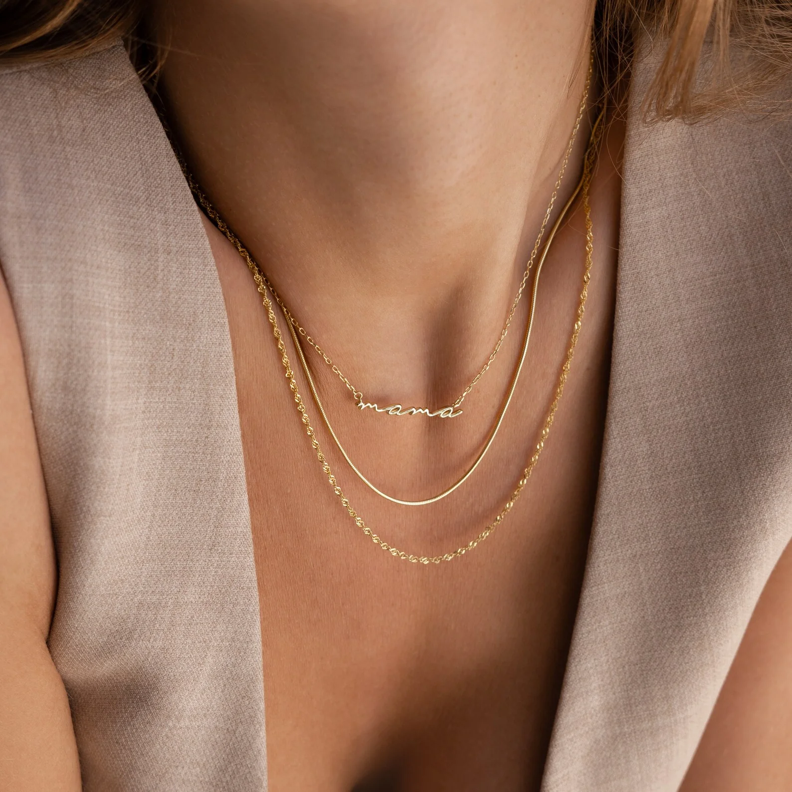 Dainty Bubble Name Necklace - Image 3