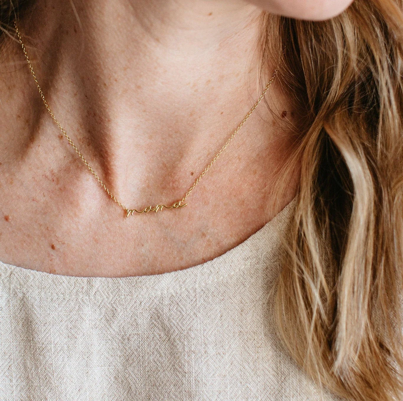 Dainty Mama Necklace in 18K Gold - Image 3