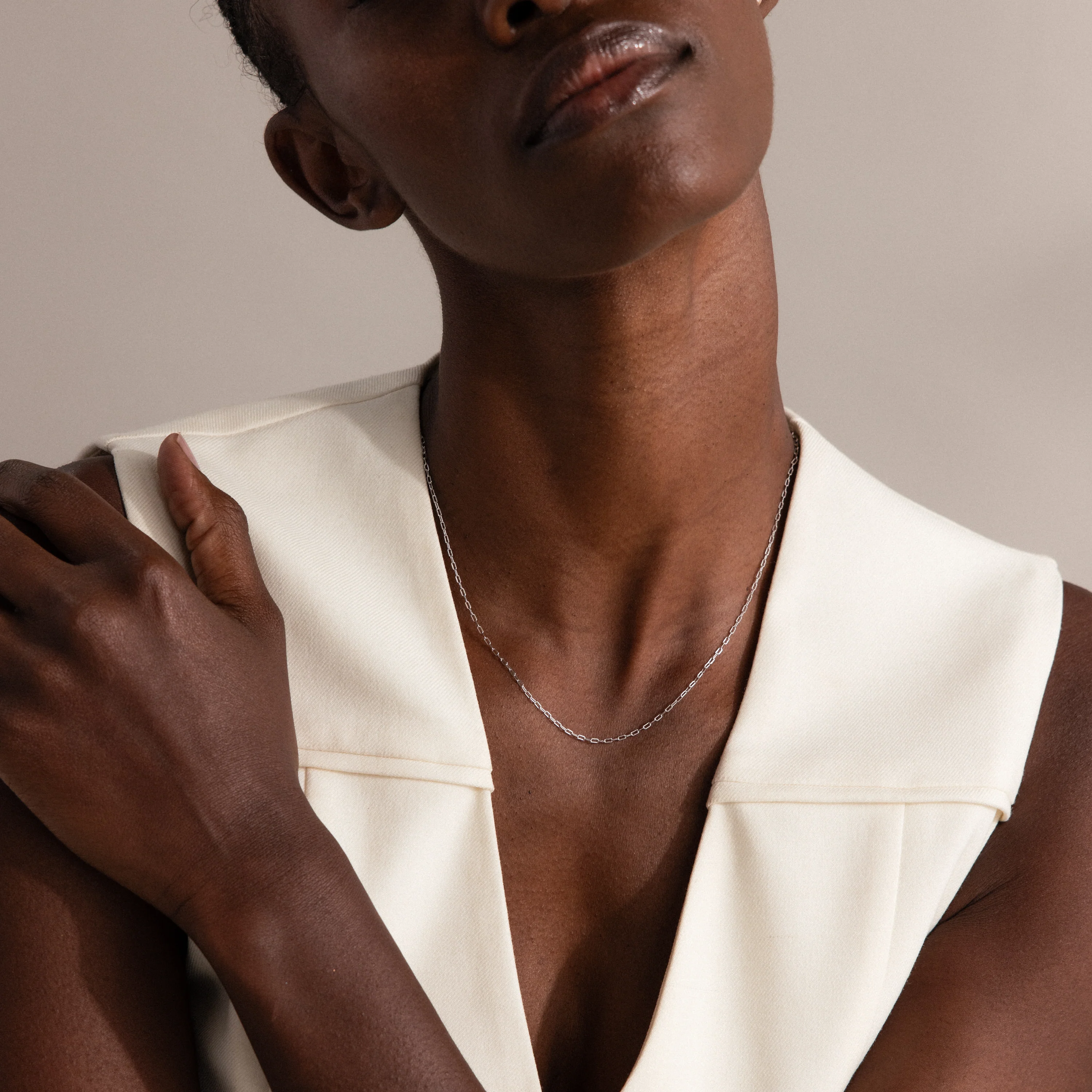 Dainty Paperclip Necklace in Silver - Image 6
