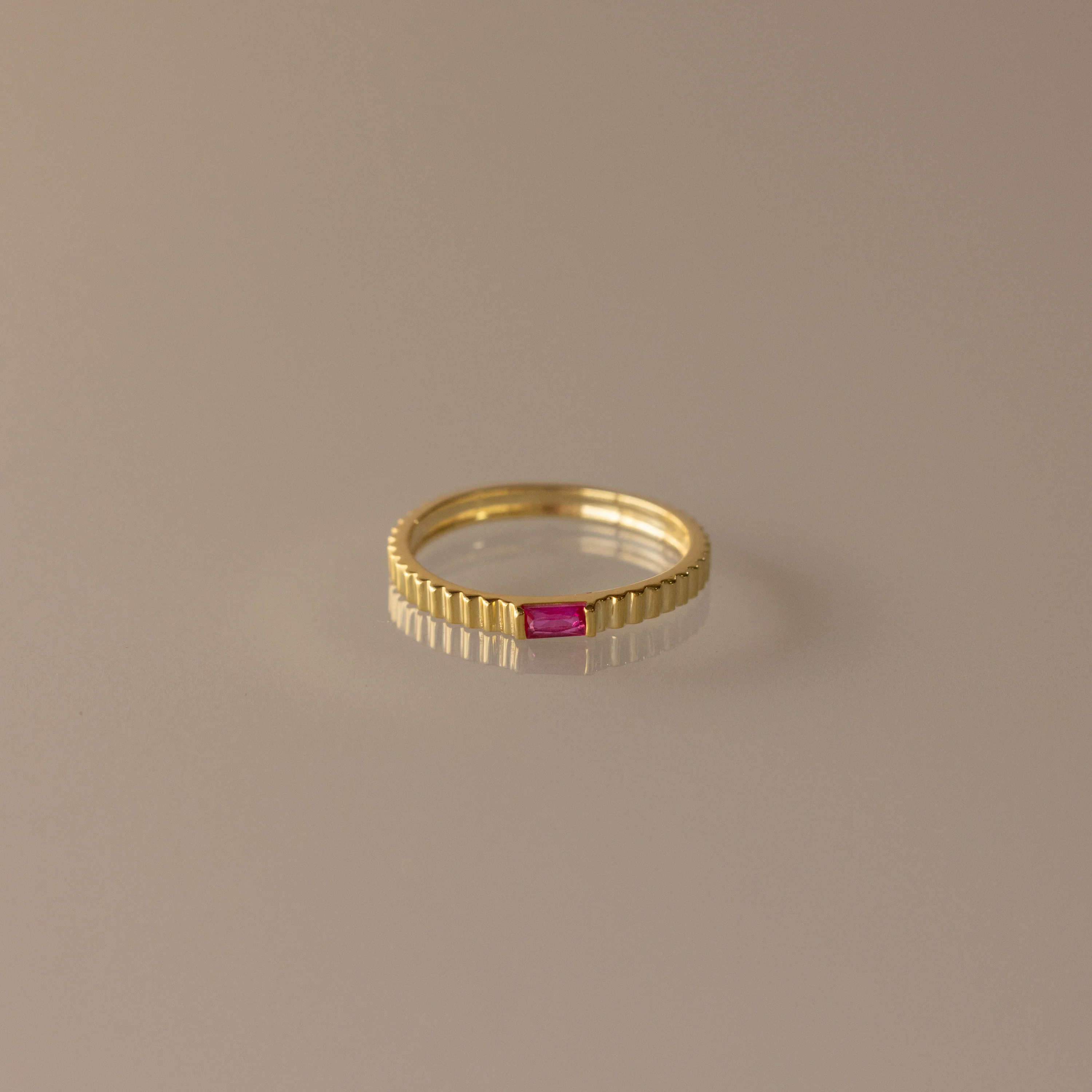 Dainty Ribbed Ruby Ring