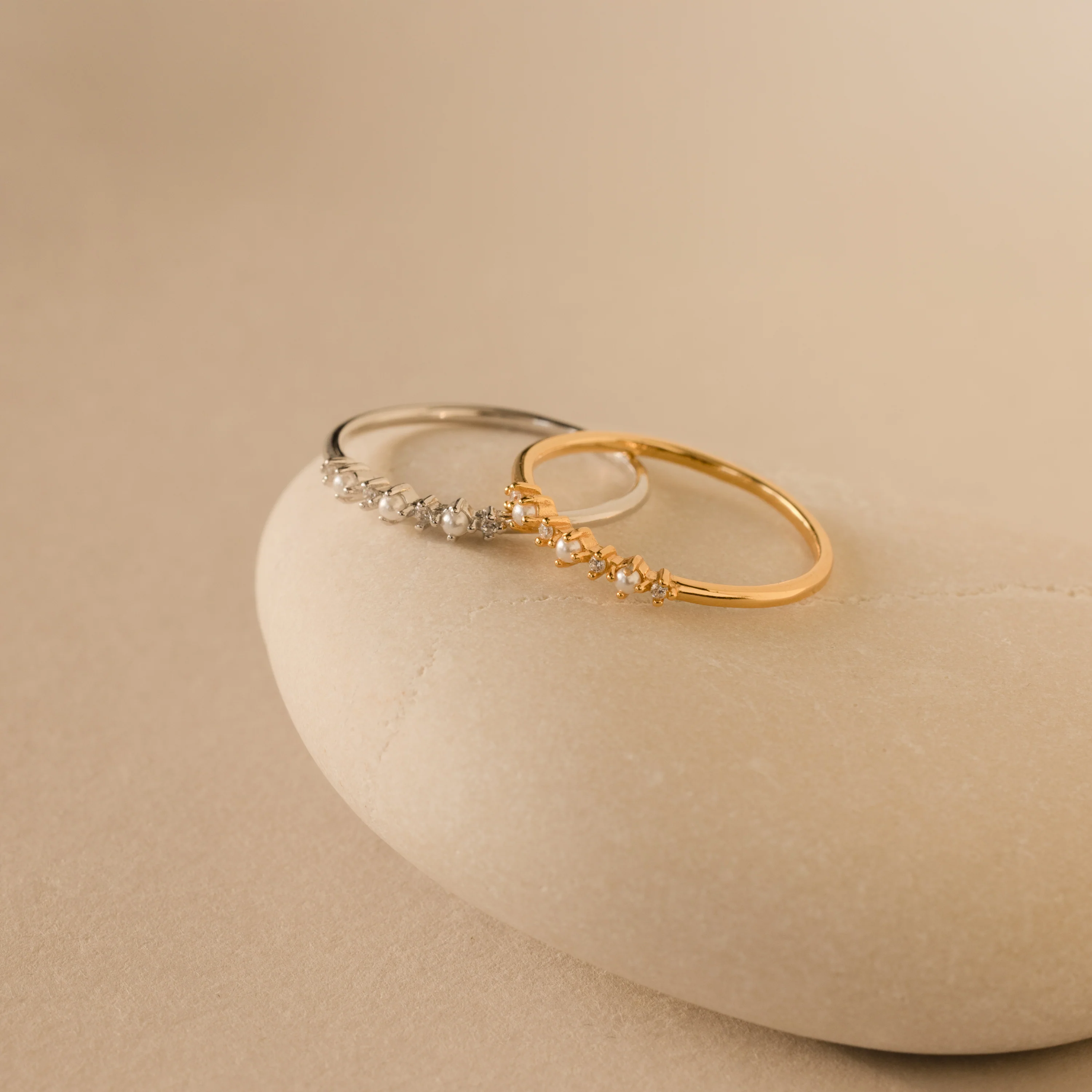 Delicate Pearl Diamond Ring in 18K Gold - Image 5