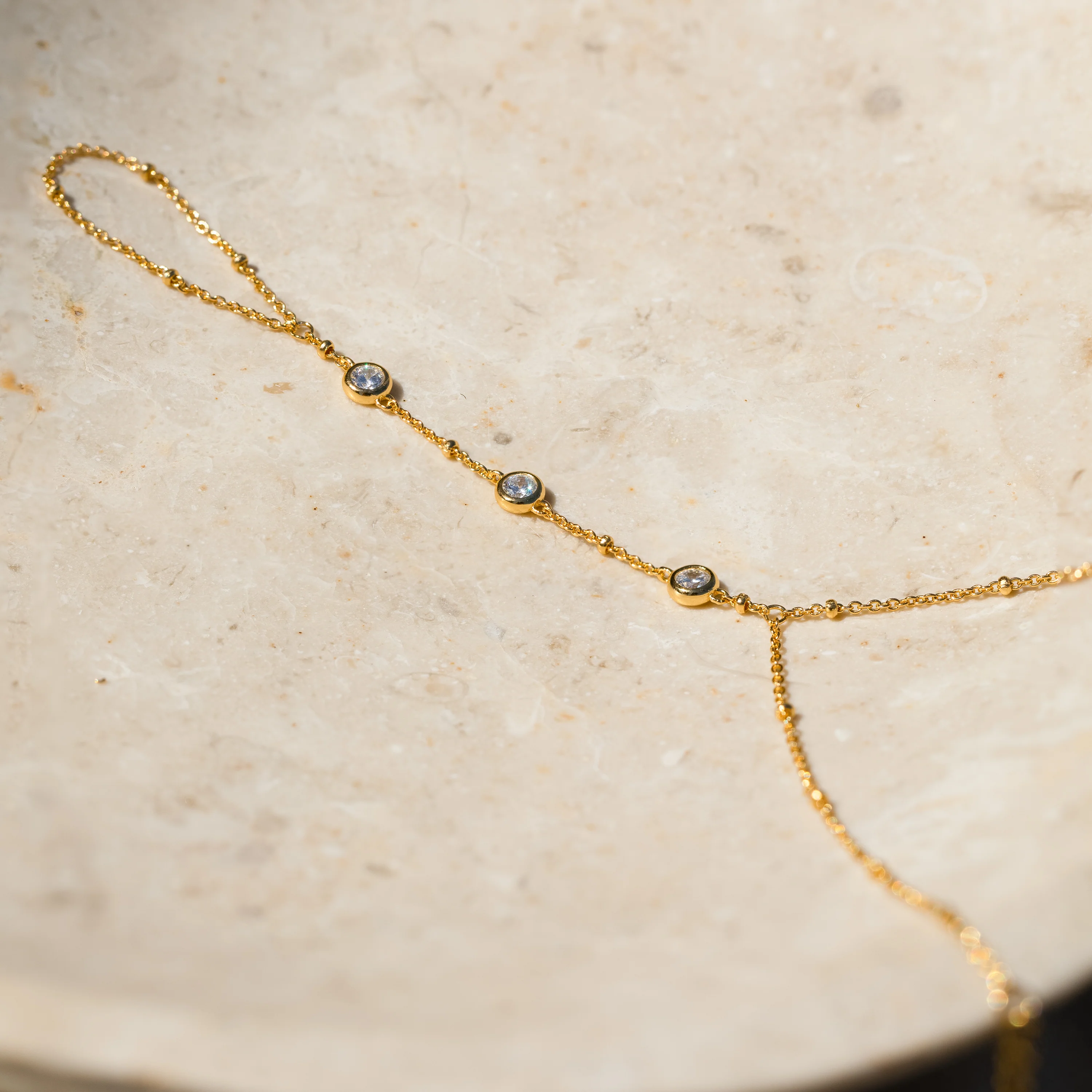 Diamond Bezel Hand Chain in 18K Gold - Image 2
