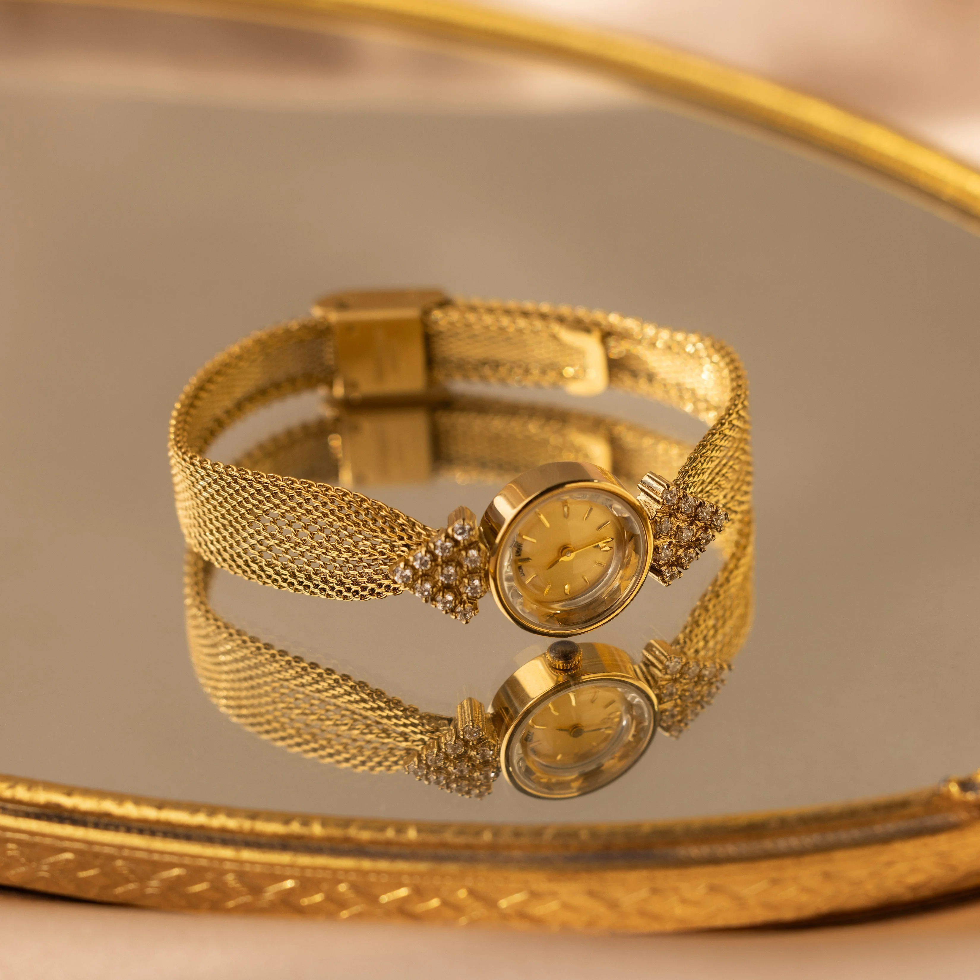 Diamond Mesh Timepiece - Image 5
