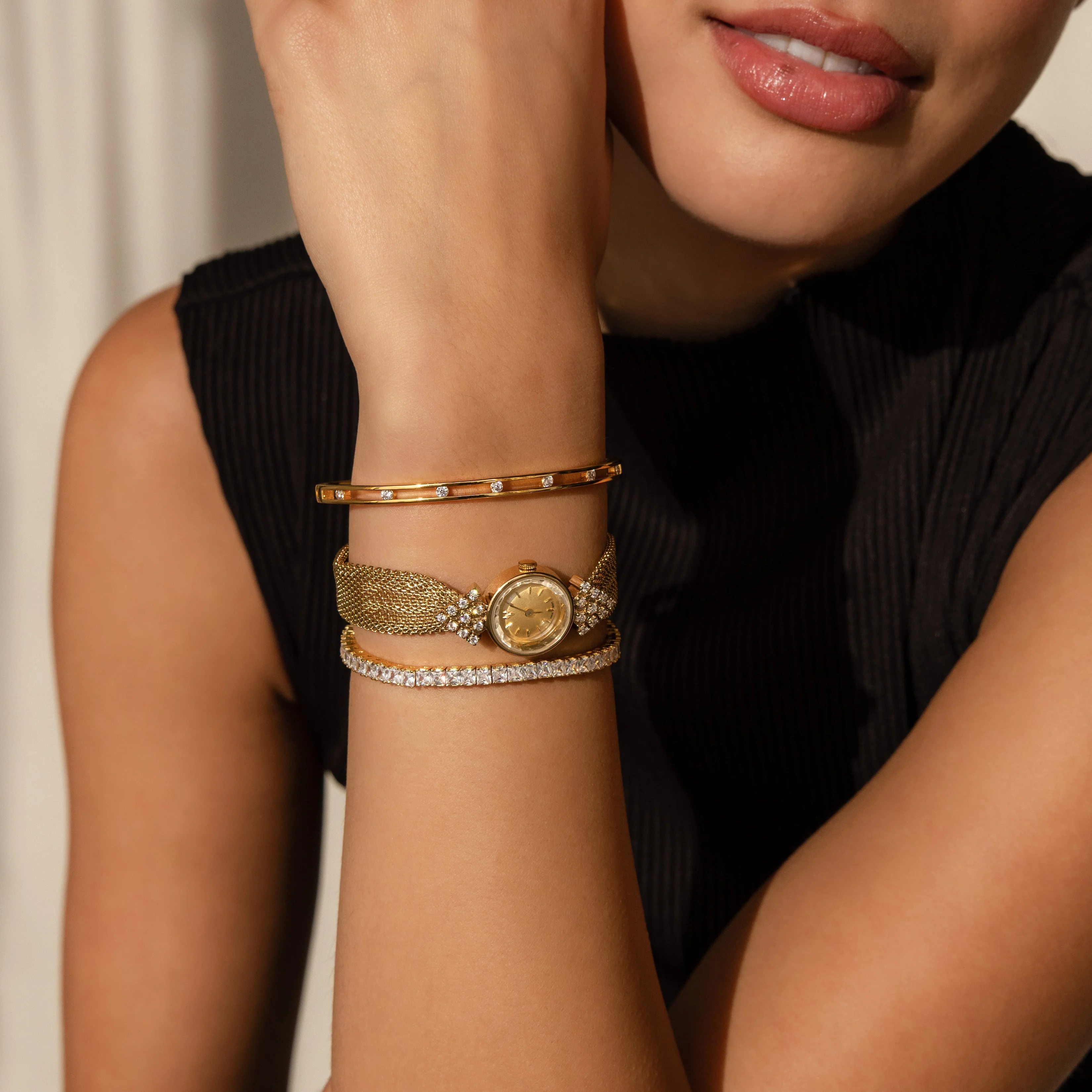 Diamond Mesh Timepiece - Image 6