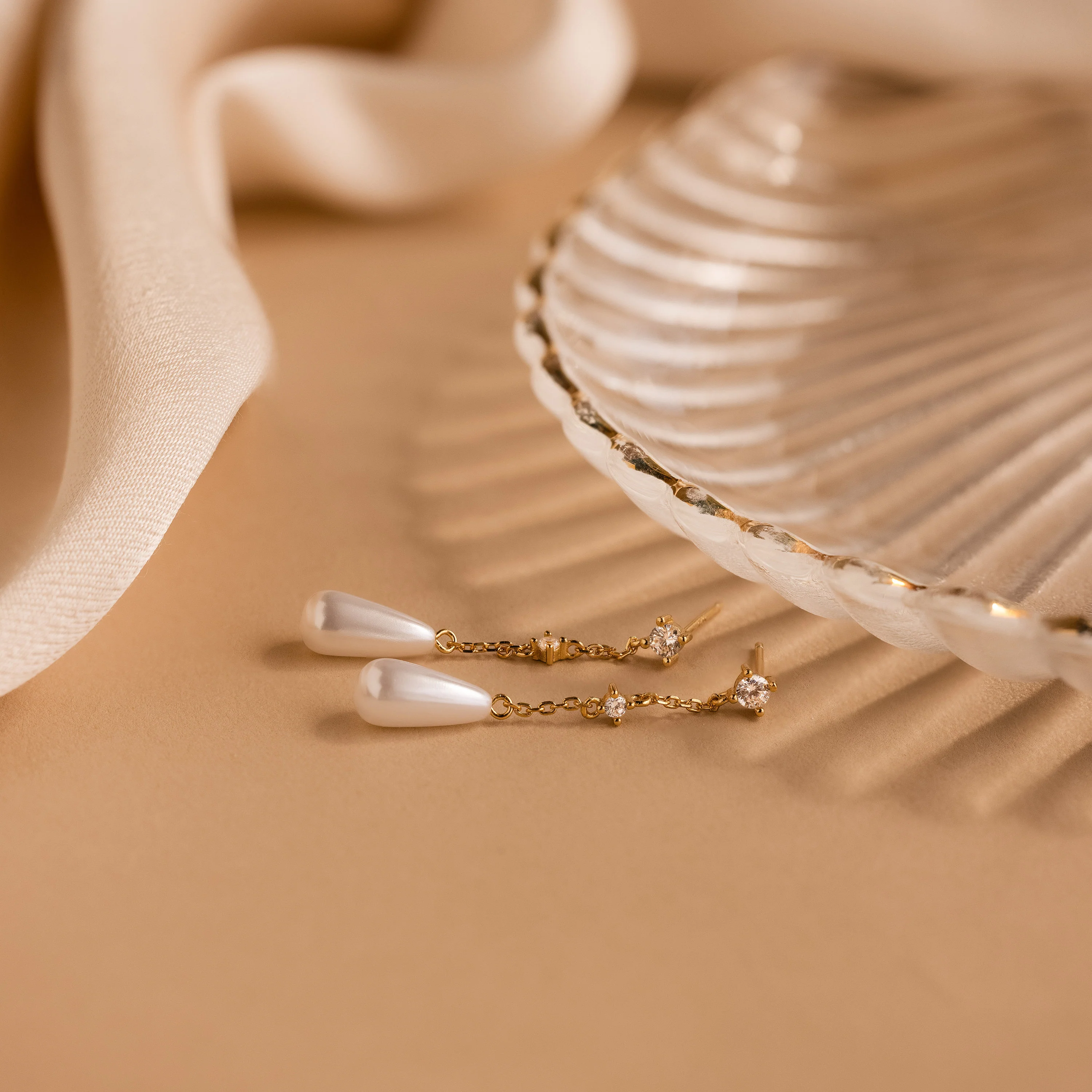 Diamond Pearl Chain Earrings - Image 7