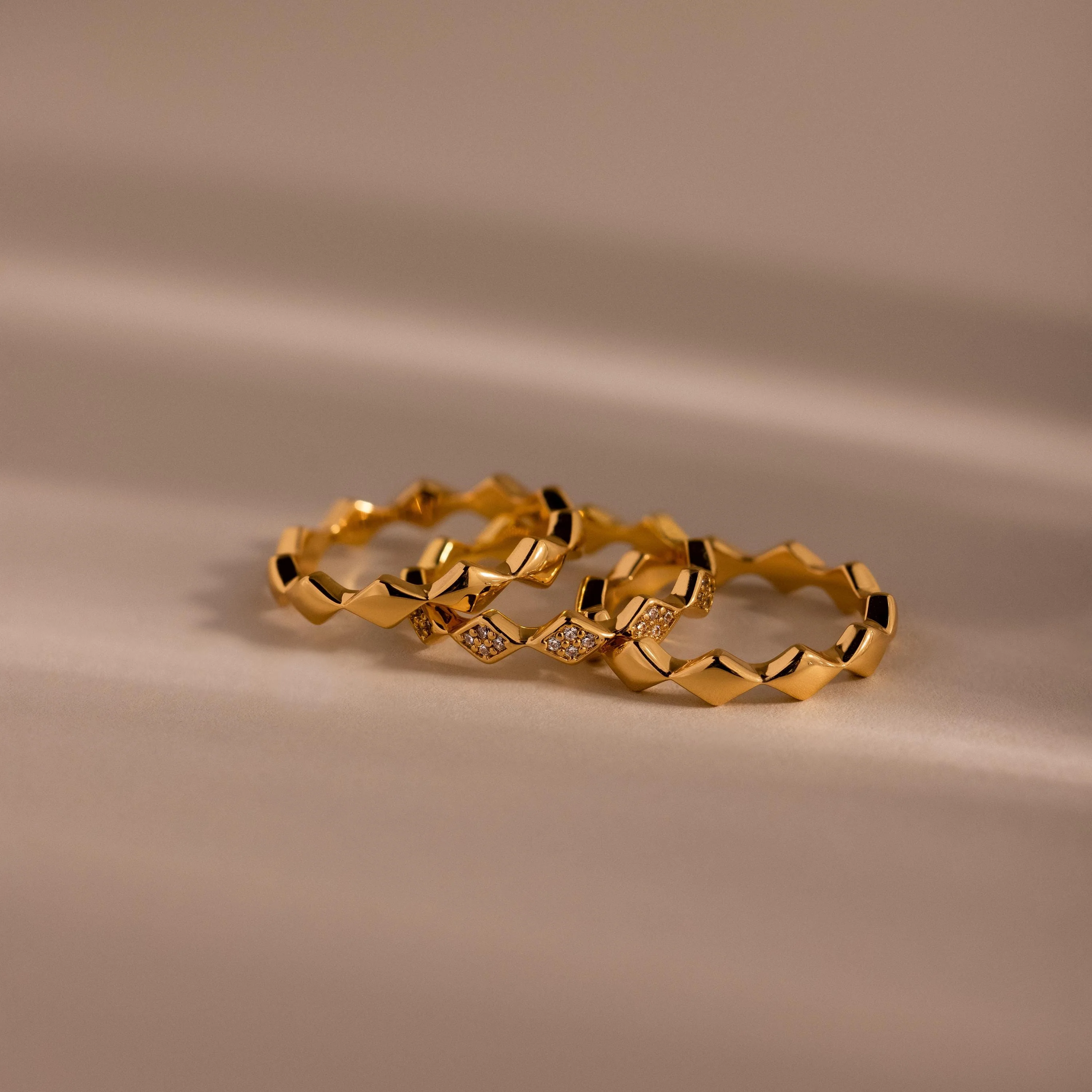 Diamond Wave Eternity Ring Set