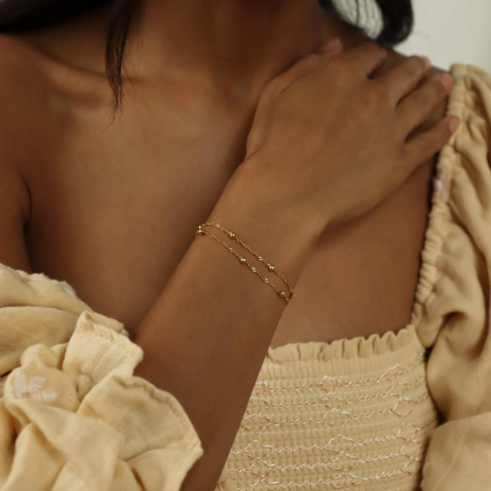 Duo Bead Chain Bracelet in 18K Gold - Image 3