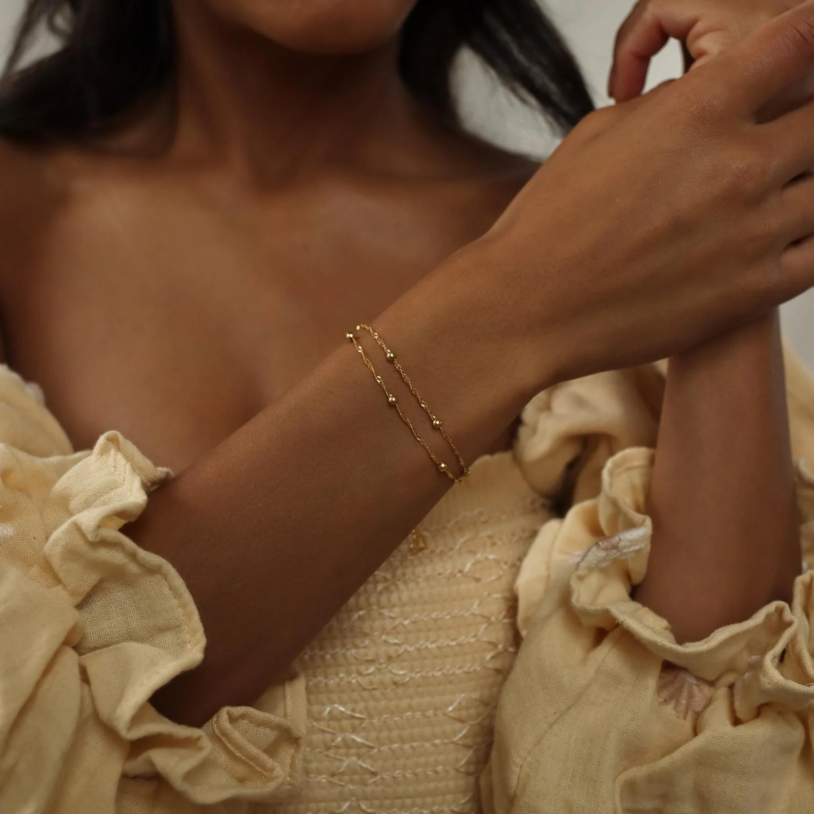 Duo Bead Chain Bracelet in 18K Gold - Image 5