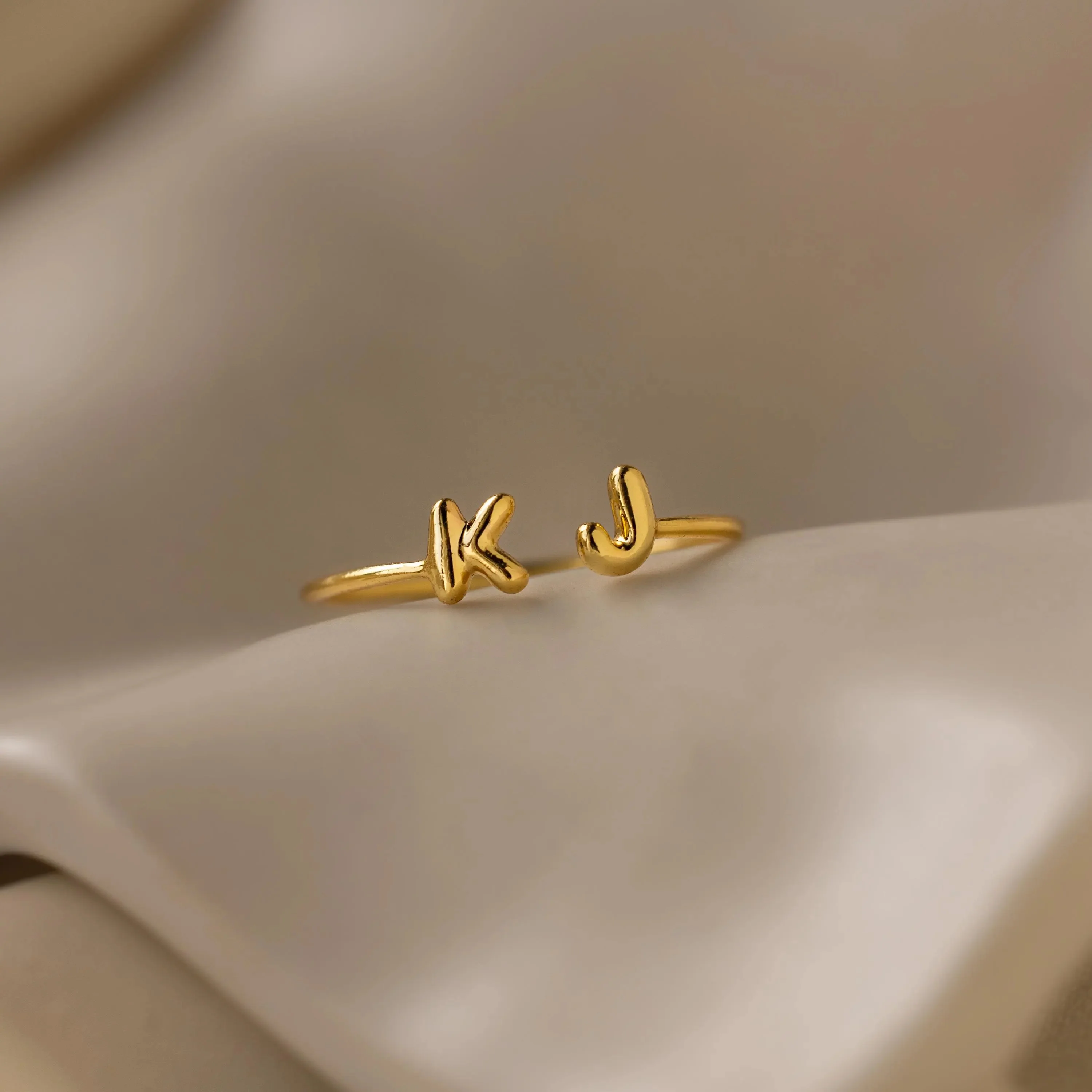 Duo Bubble Initial Ring in 18K Gold