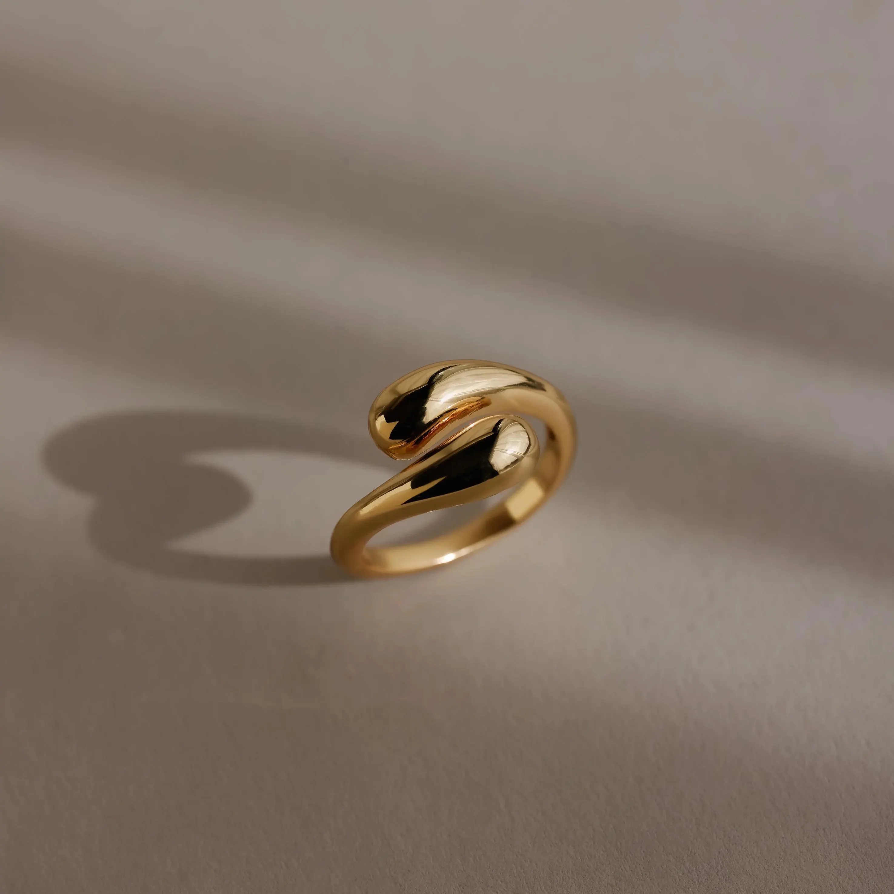 Duo Dome Ring in 18K Gold - Image 3