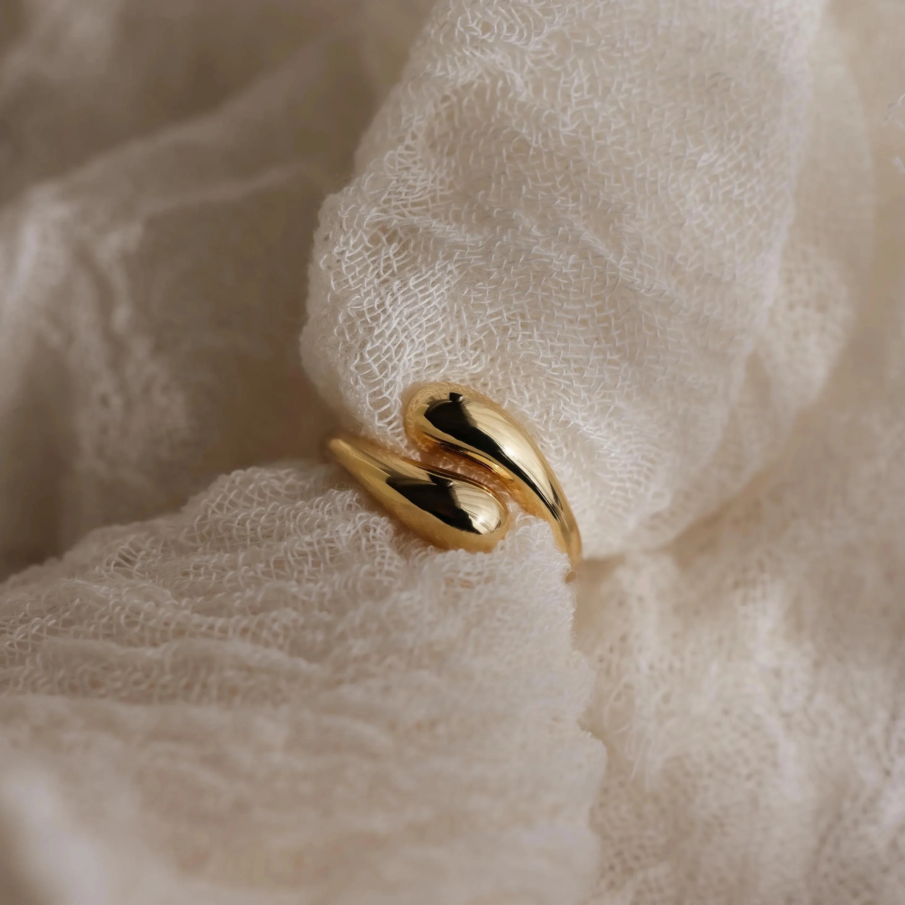Duo Dome Ring in 18K Gold - Image 5
