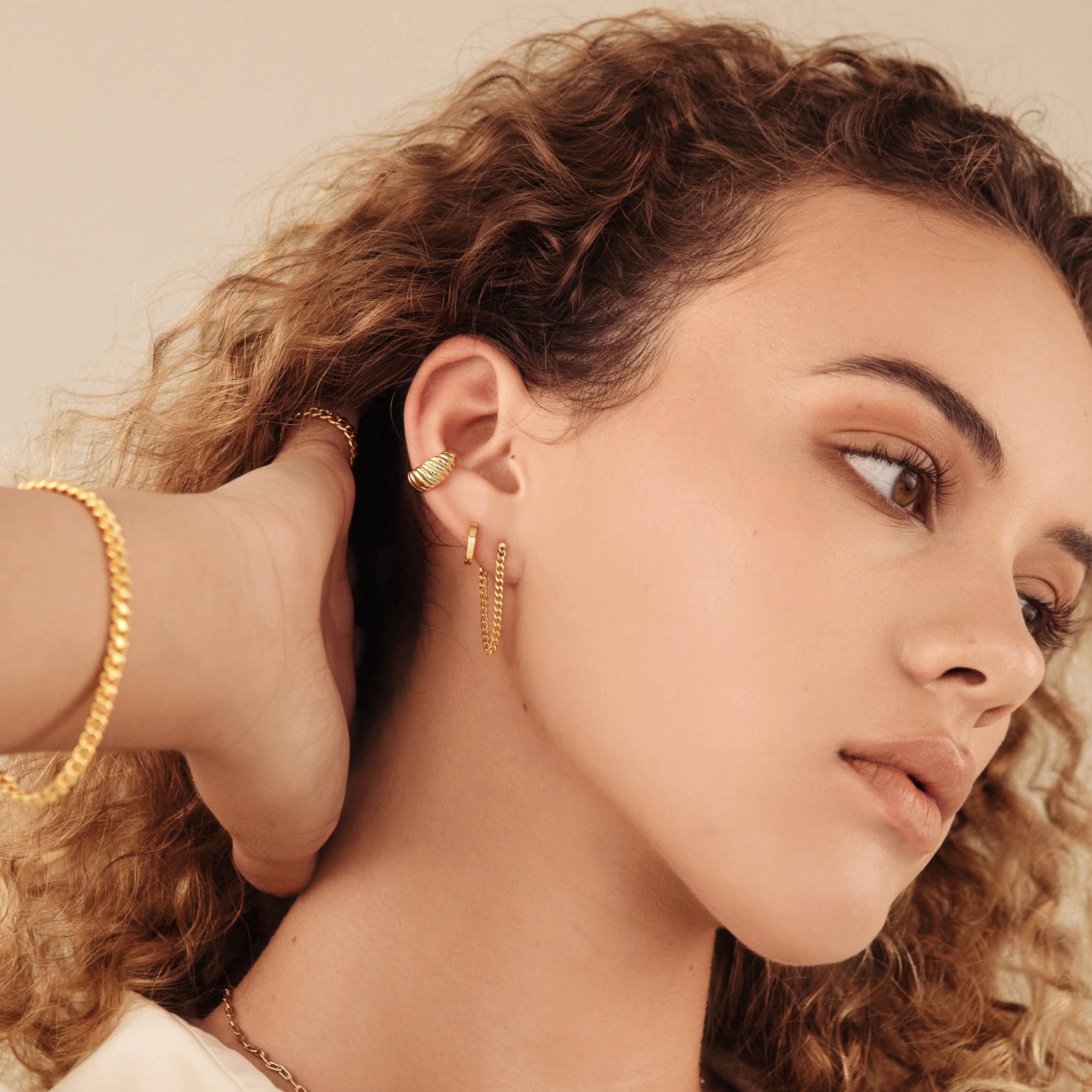 Editor Huggies in Rose Gold - Image 5