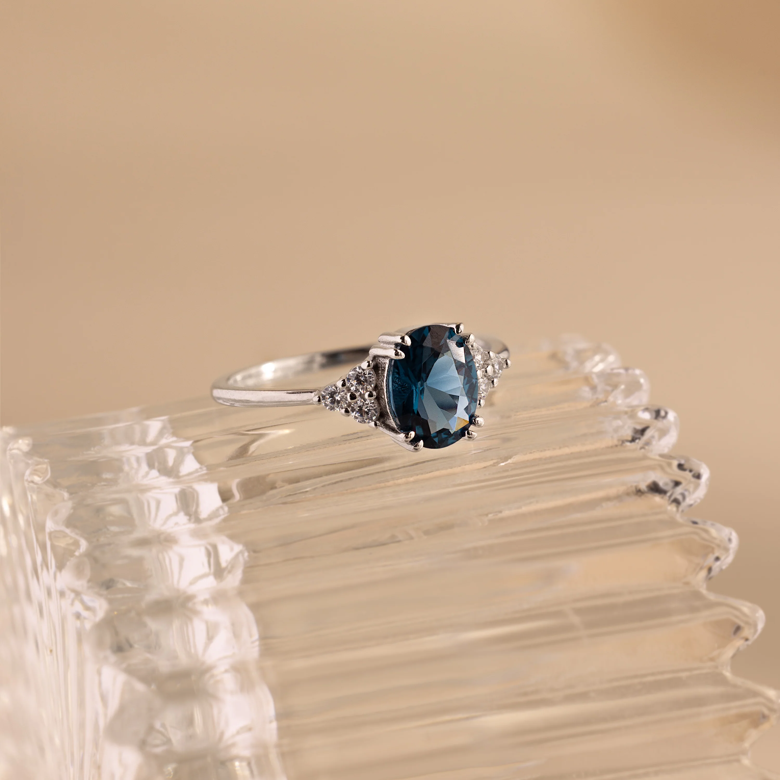 Elizabeth Blue Topaz Ring in Silver - Image 5