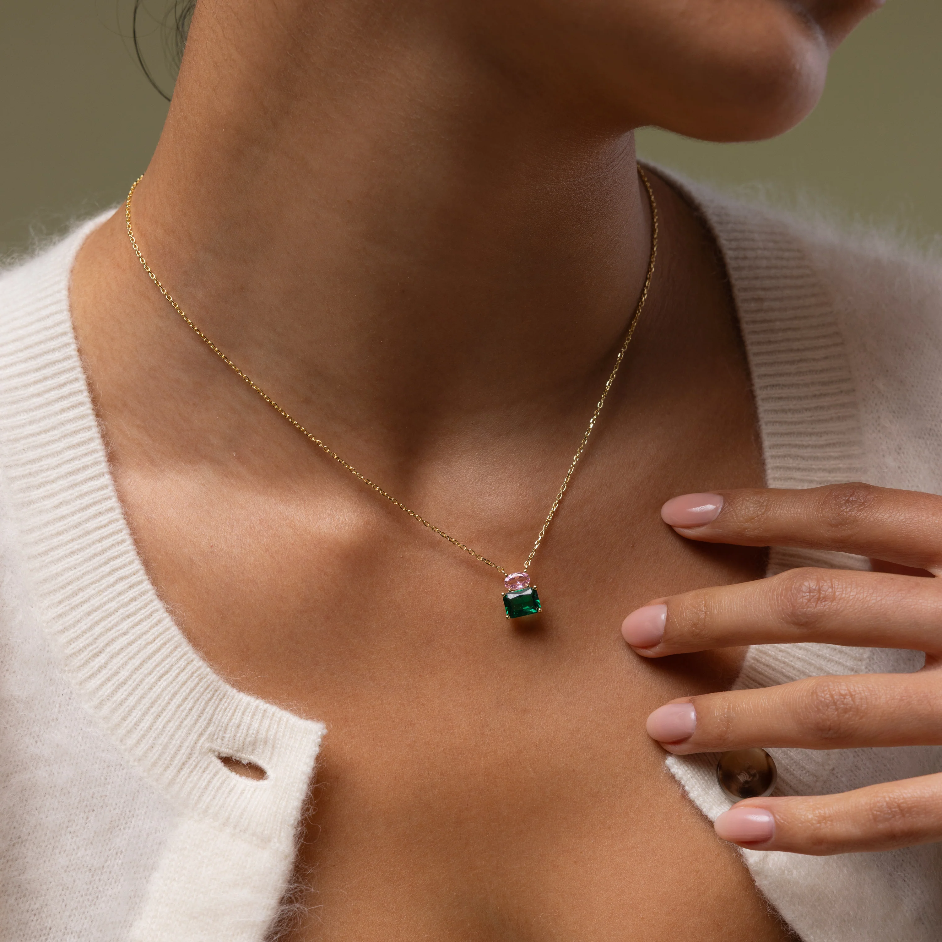 Emerald Bloom Necklace in 18K Gold - Image 2